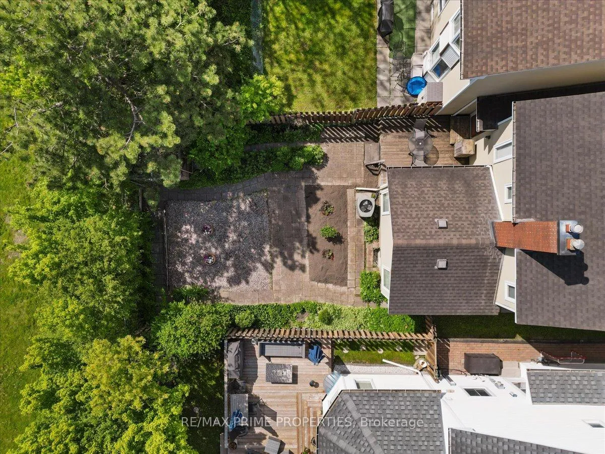 Photo 42 of 1121 St Emmanuel Terrace, Ottawa, Convent Glen North — HOMEH