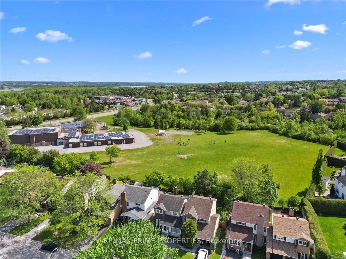 Photo 43 of 1121 St Emmanuel Terrace, Ottawa, Convent Glen North — HOMEH