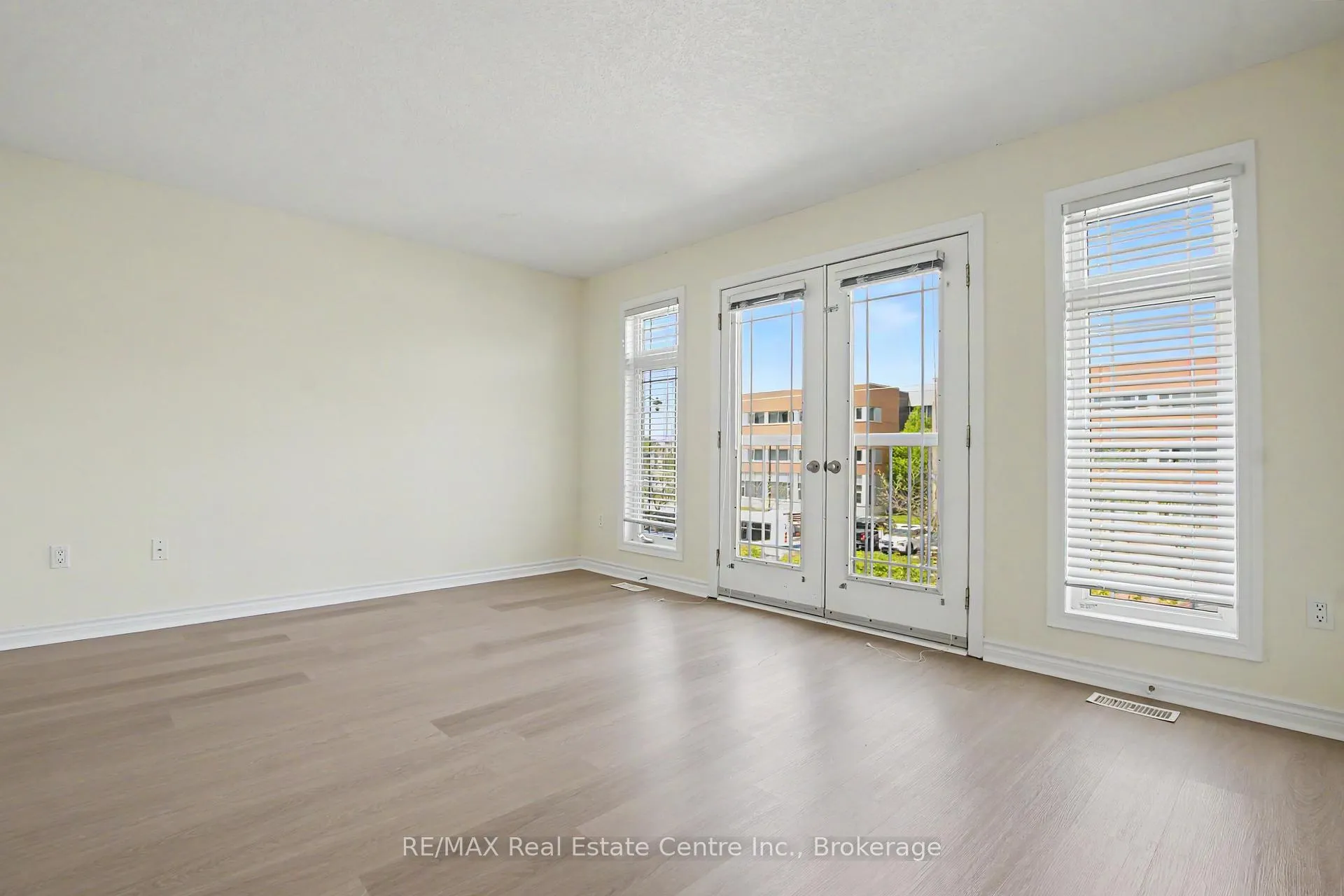 Photo 11 of Unit C15 & C16, 619 Wild Ginger Avenue, Waterloo, Clair Hills — HOMEH