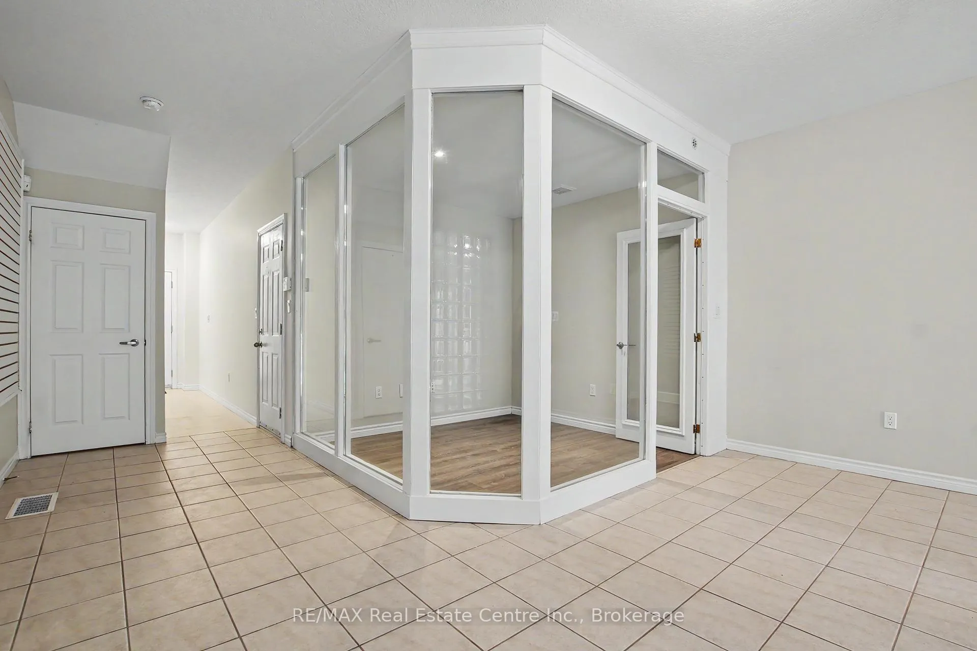 Photo 13 of Unit C15 & C16, 619 Wild Ginger Avenue, Waterloo, Clair Hills — HOMEH