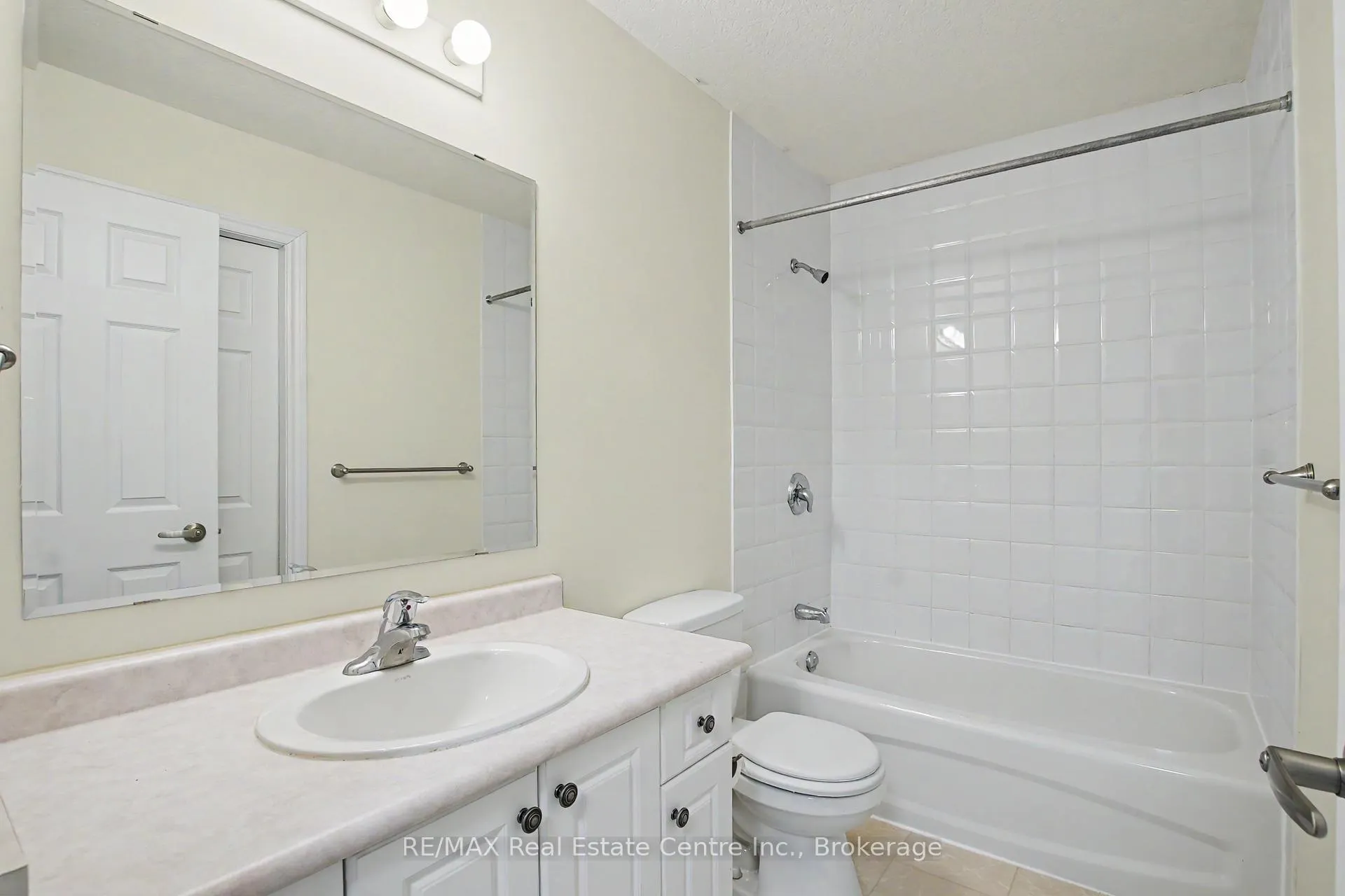 Photo 24 of Unit C15 & C16, 619 Wild Ginger Avenue, Waterloo, Clair Hills — HOMEH