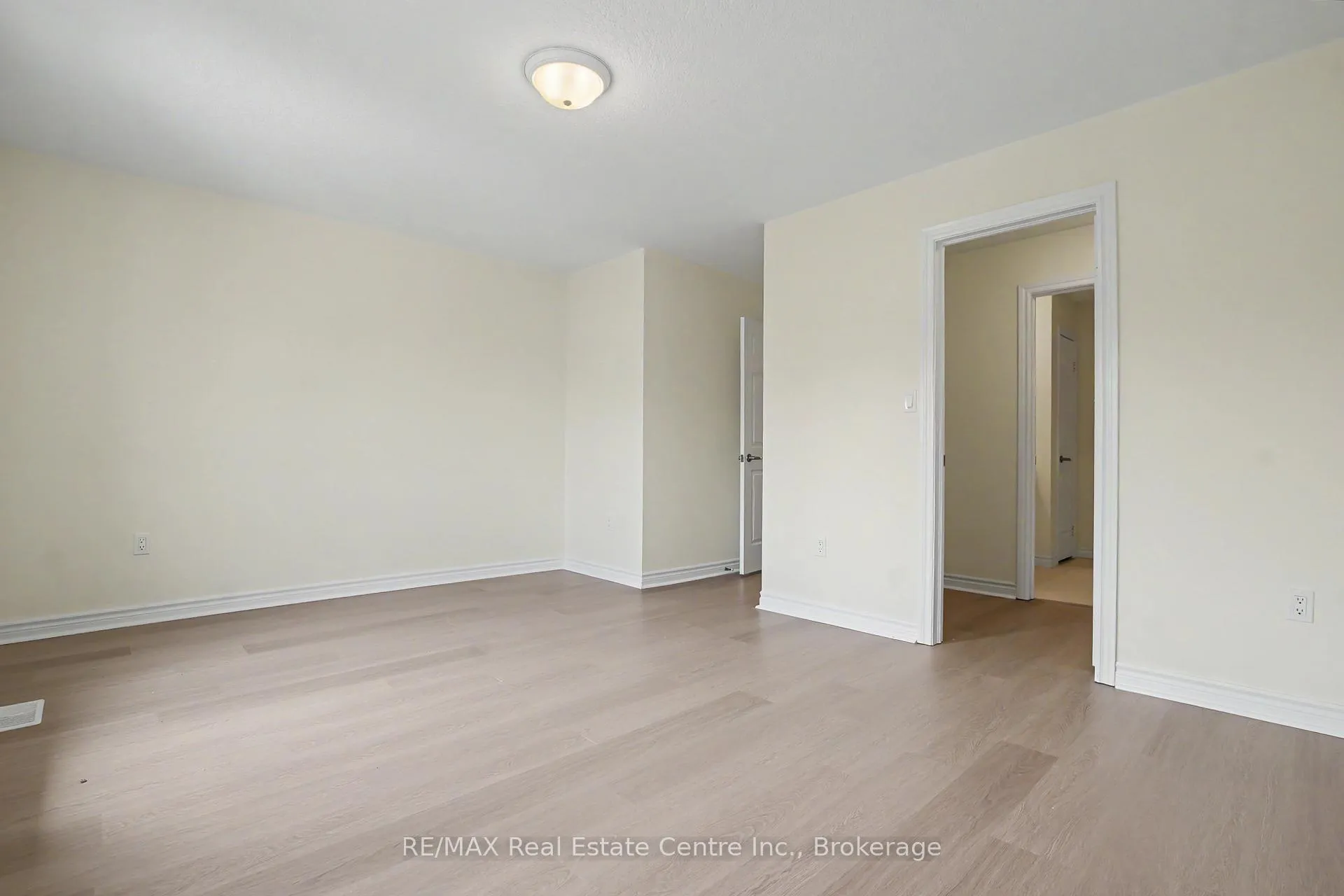 Photo 31 of Unit C15 & C16, 619 Wild Ginger Avenue, Waterloo, Clair Hills — HOMEH