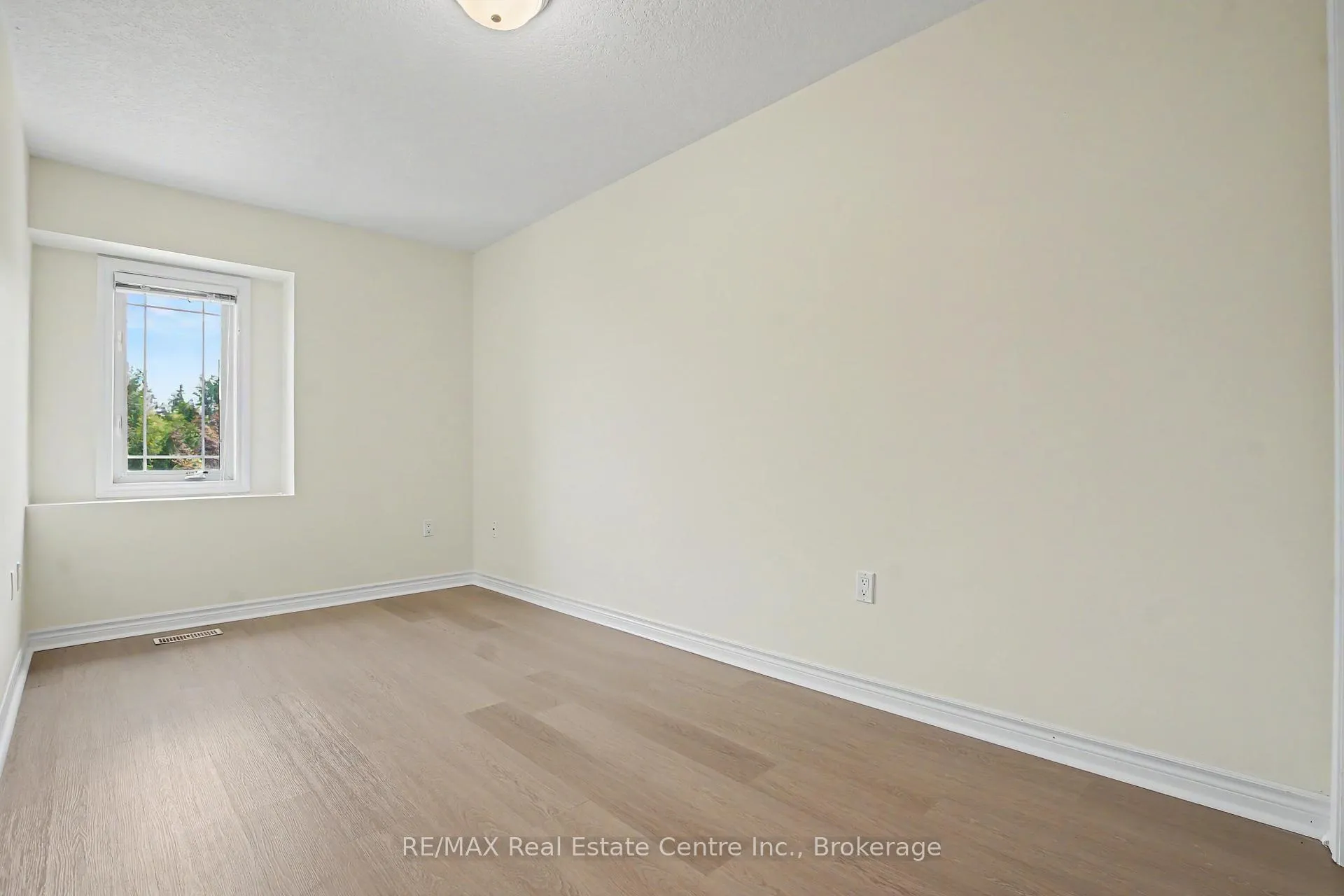 Photo 34 of Unit C15 & C16, 619 Wild Ginger Avenue, Waterloo, Clair Hills — HOMEH