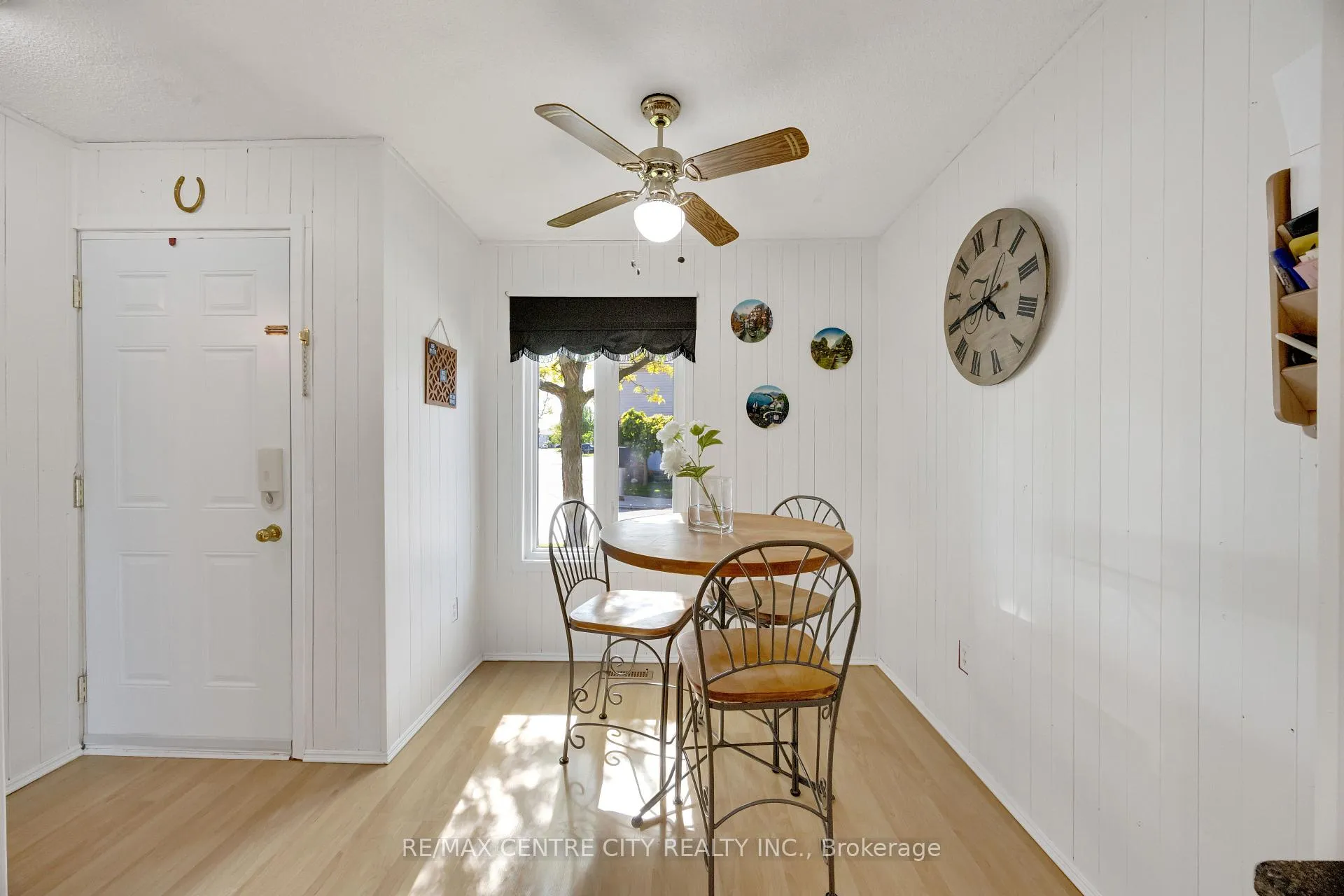 Photo 10 of Unit 18, 700 Osgood Drive, London, South Y — HOMEH