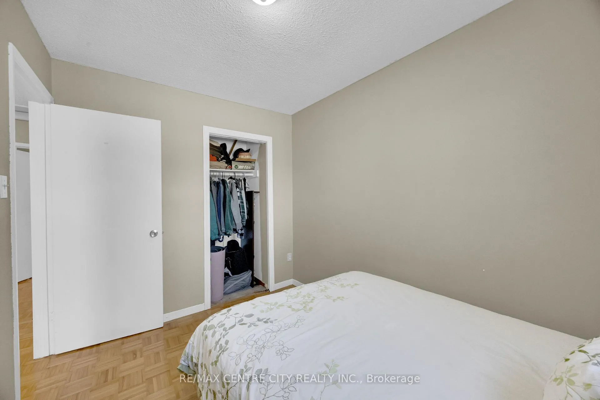 Photo 31 of Unit 18, 700 Osgood Drive, London, South Y — HOMEH