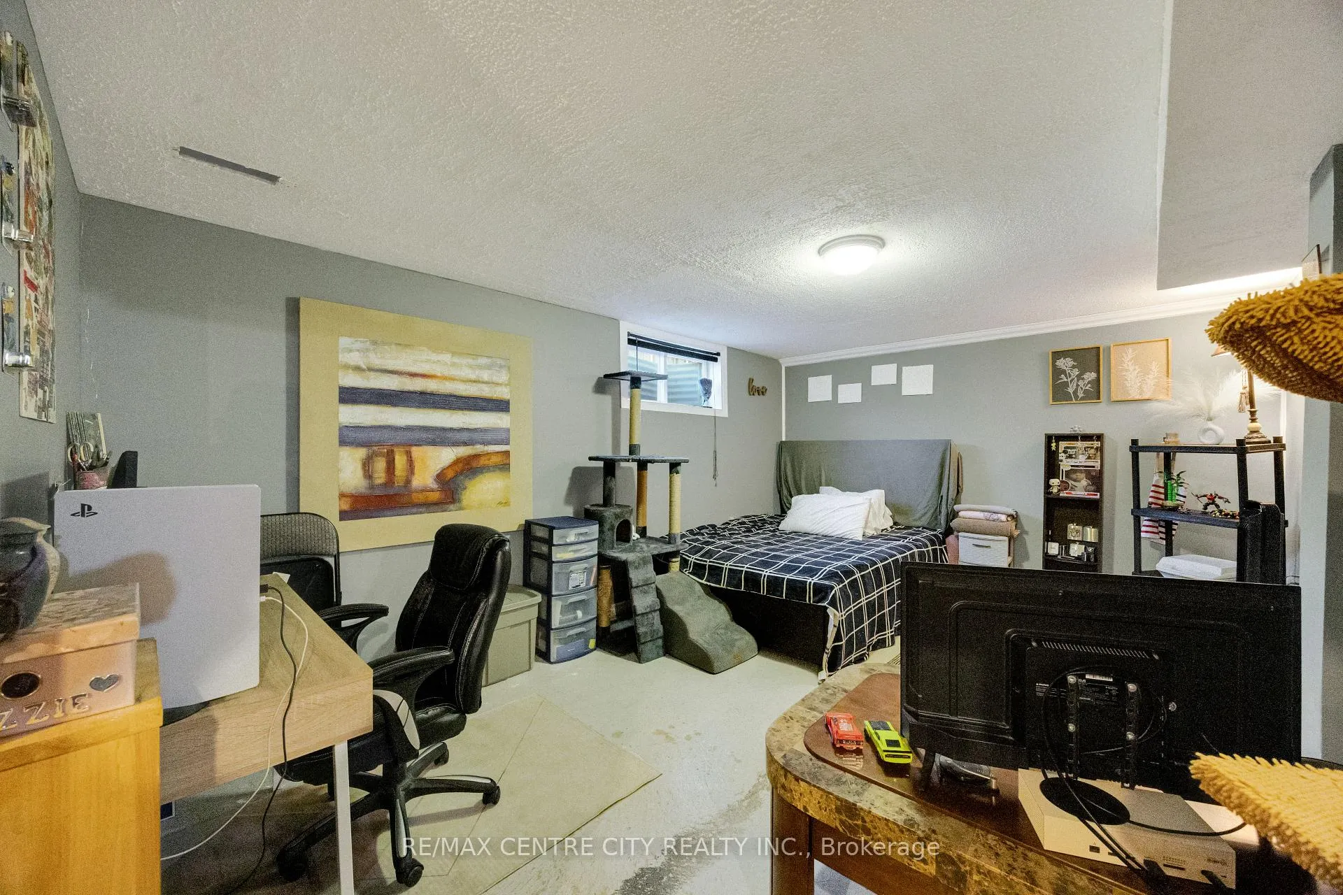 Photo 39 of Unit 18, 700 Osgood Drive, London, South Y — HOMEH