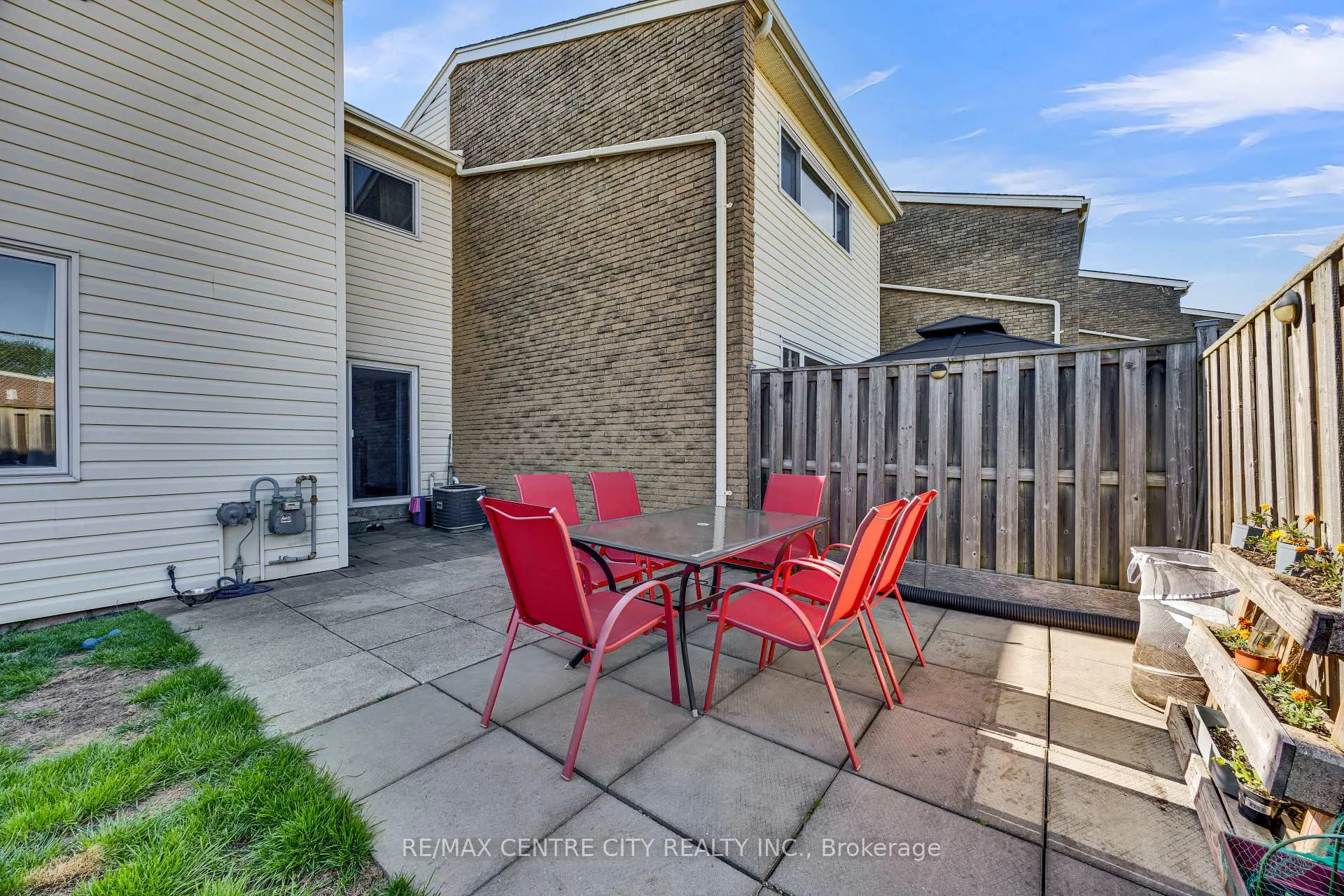 Photo 41 of Unit 18, 700 Osgood Drive, London, South Y — HOMEH