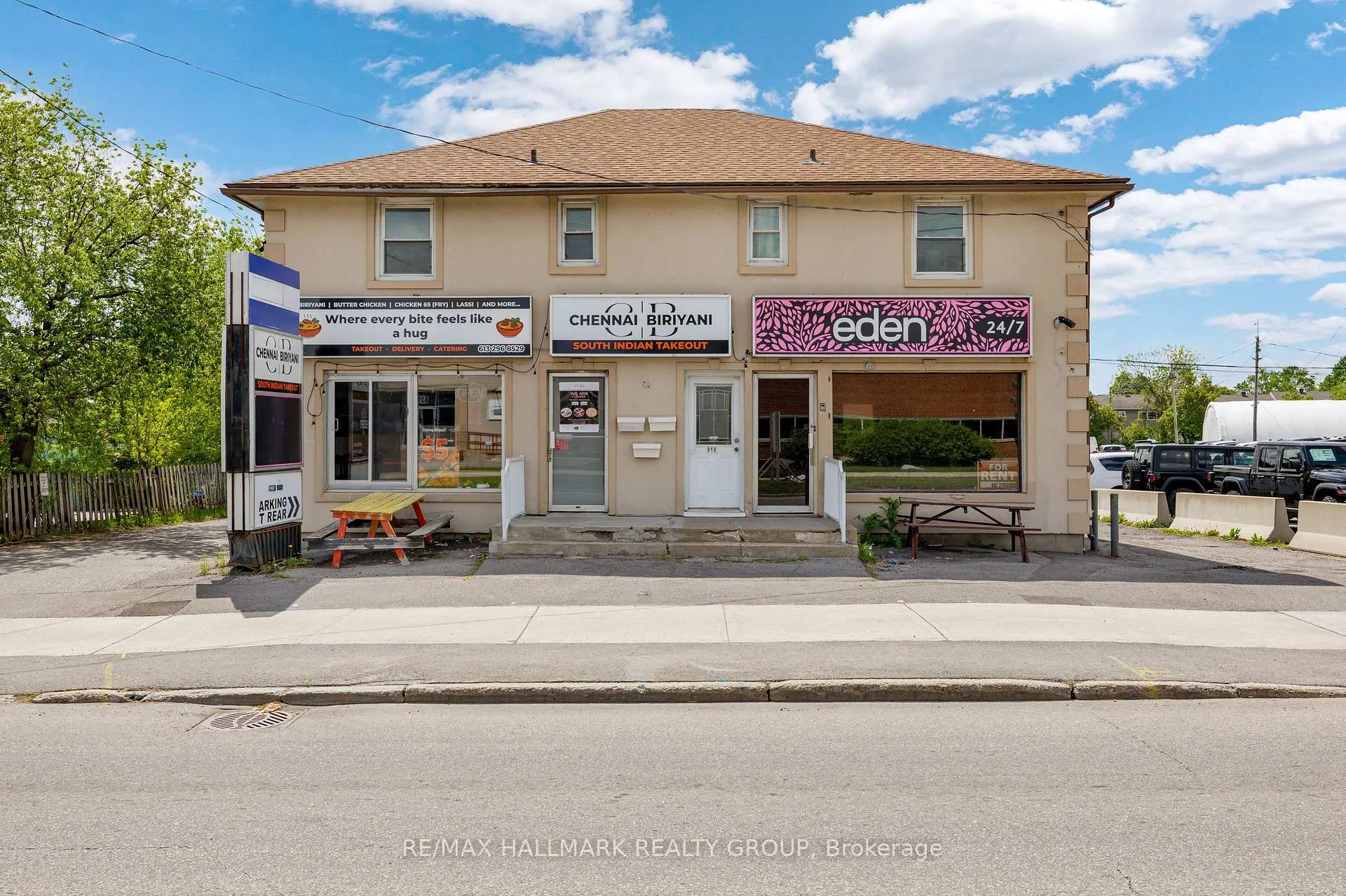 Photo 1 of 912 St Laurent Boulevard S, Ottawa, Overbrook/Castle Heights — HOMEH