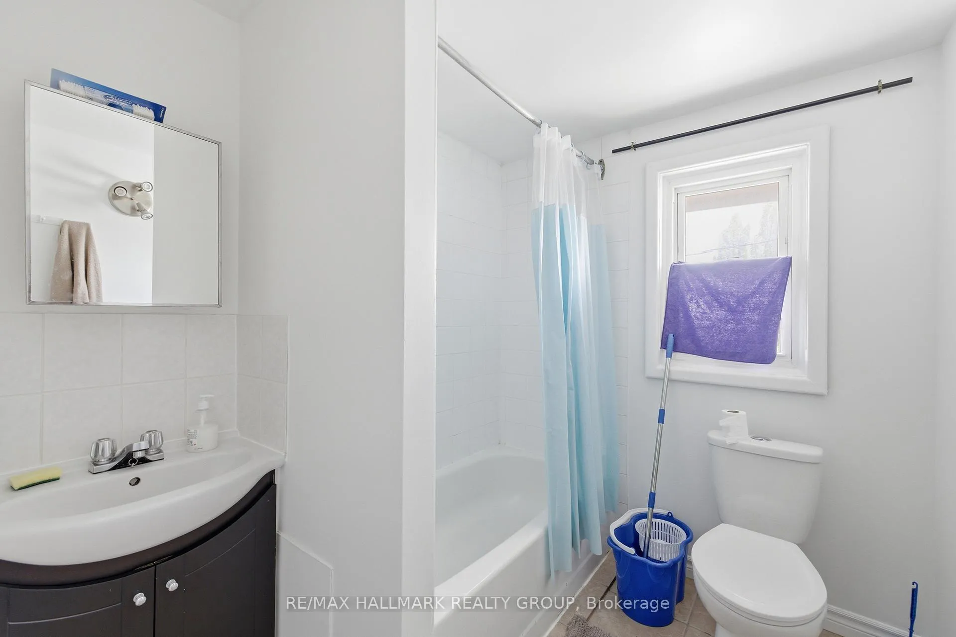 Photo 36 of 912 St Laurent Boulevard S, Ottawa, Overbrook/Castle Heights — HOMEH