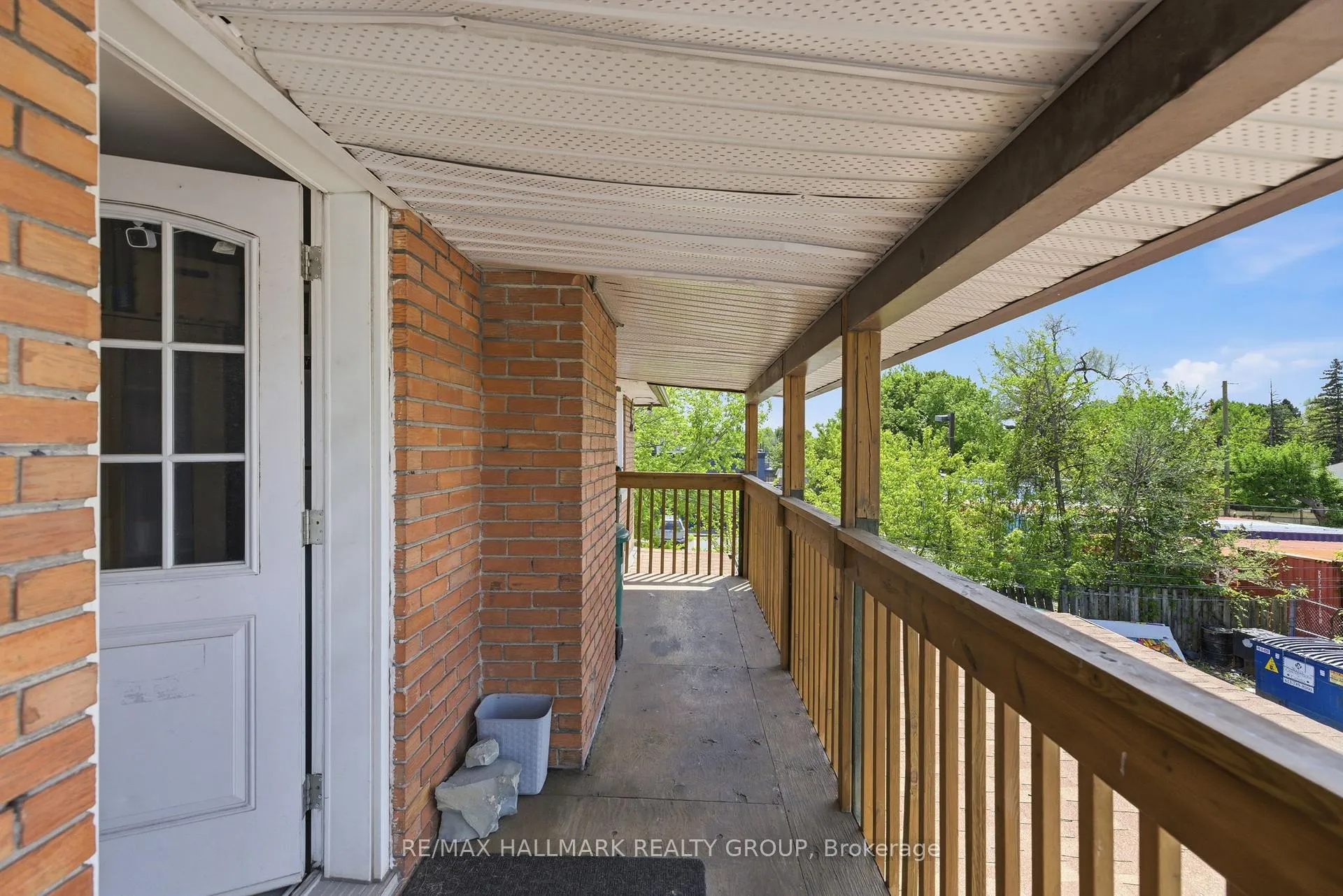 Photo 38 of 912 St Laurent Boulevard S, Ottawa, Overbrook/Castle Heights — HOMEH
