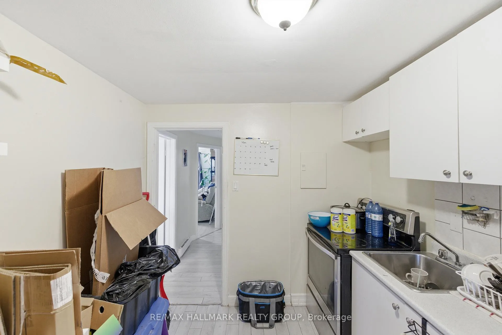 Photo 40 of 912 St Laurent Boulevard S, Ottawa, Overbrook/Castle Heights — HOMEH