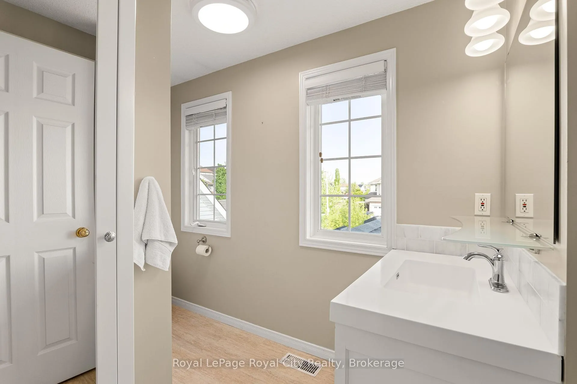 Photo 24 of 66 Hagan Avenue, Guelph, Grange Road — HOMEH