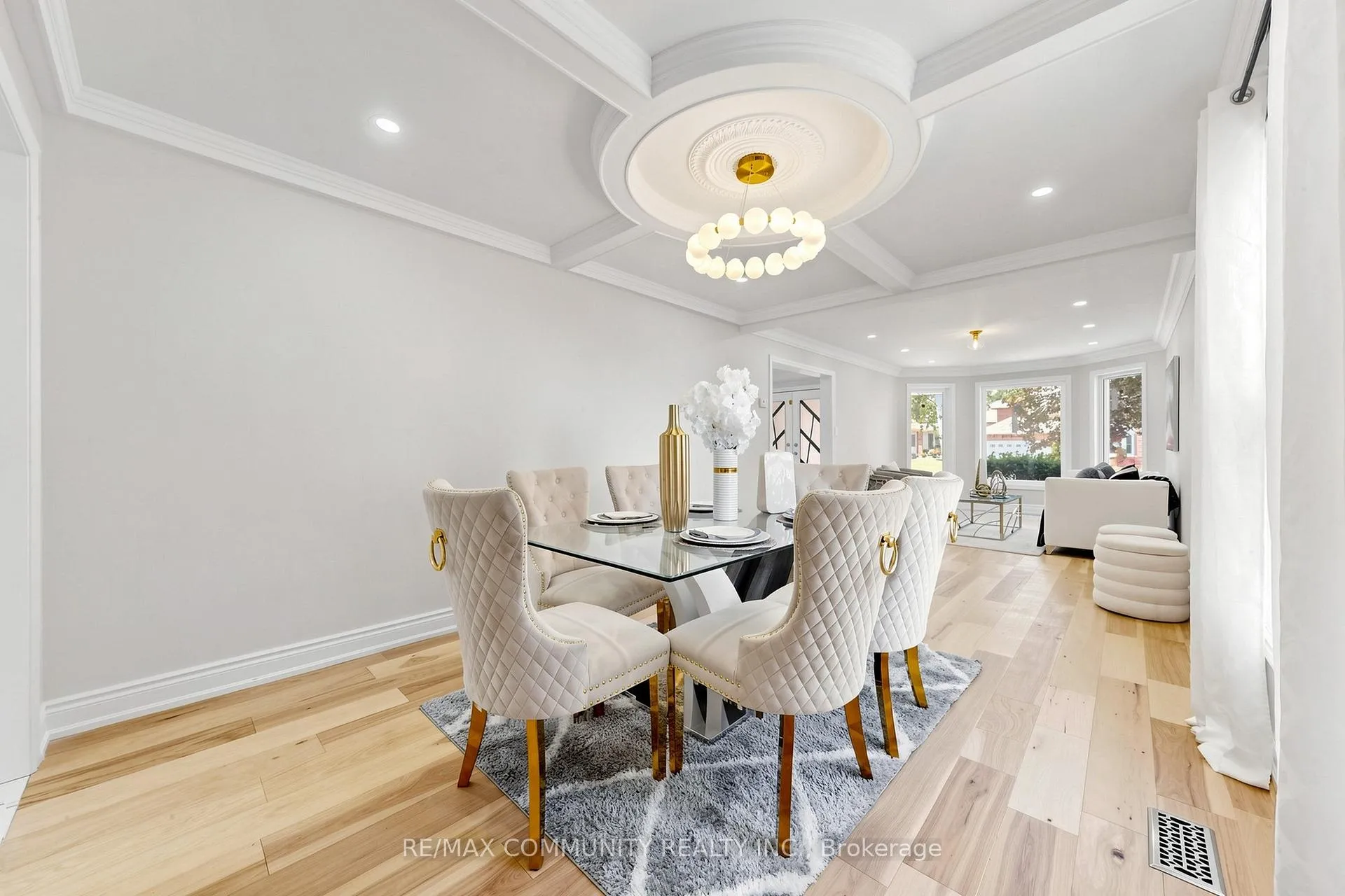 Photo 13 of 1002 Riverview Crescent, Pickering, Rougemount — HOMEH