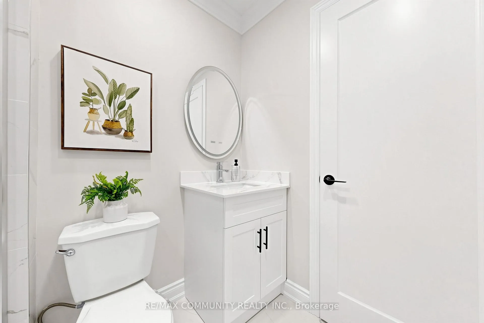 Photo 37 of 1002 Riverview Crescent, Pickering, Rougemount — HOMEH