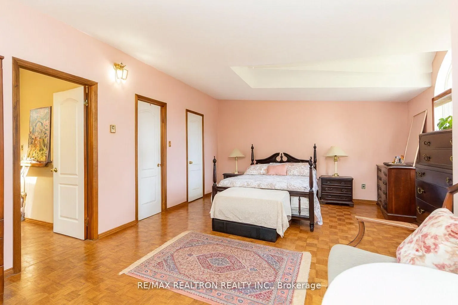 Photo 24 of 663 Woburn Avenue, Toronto, Bedford Park-Nortown — HOMEH