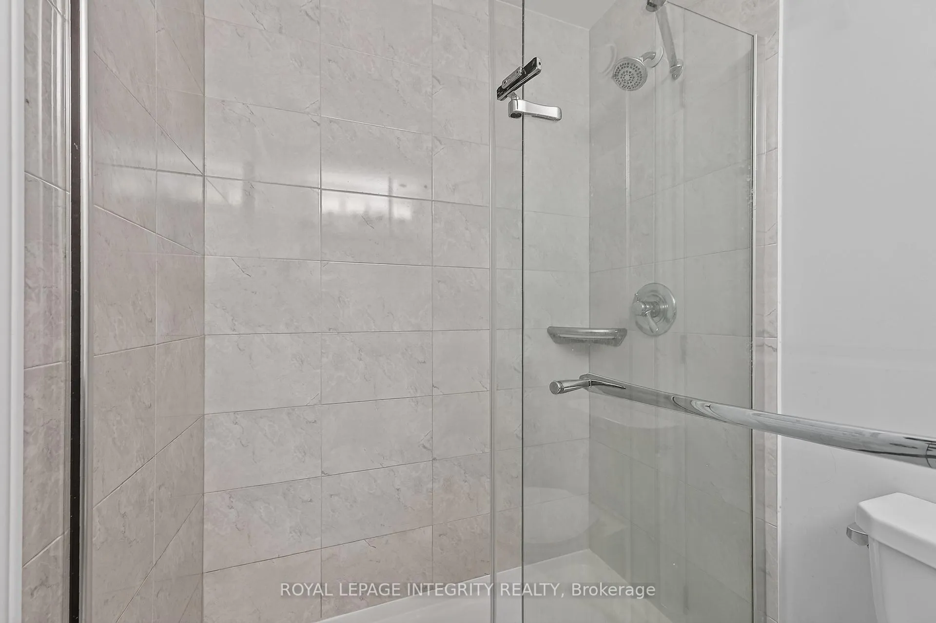 Photo 31 of 520 Stadacone Row, Ottawa, Camelot — HOMEH