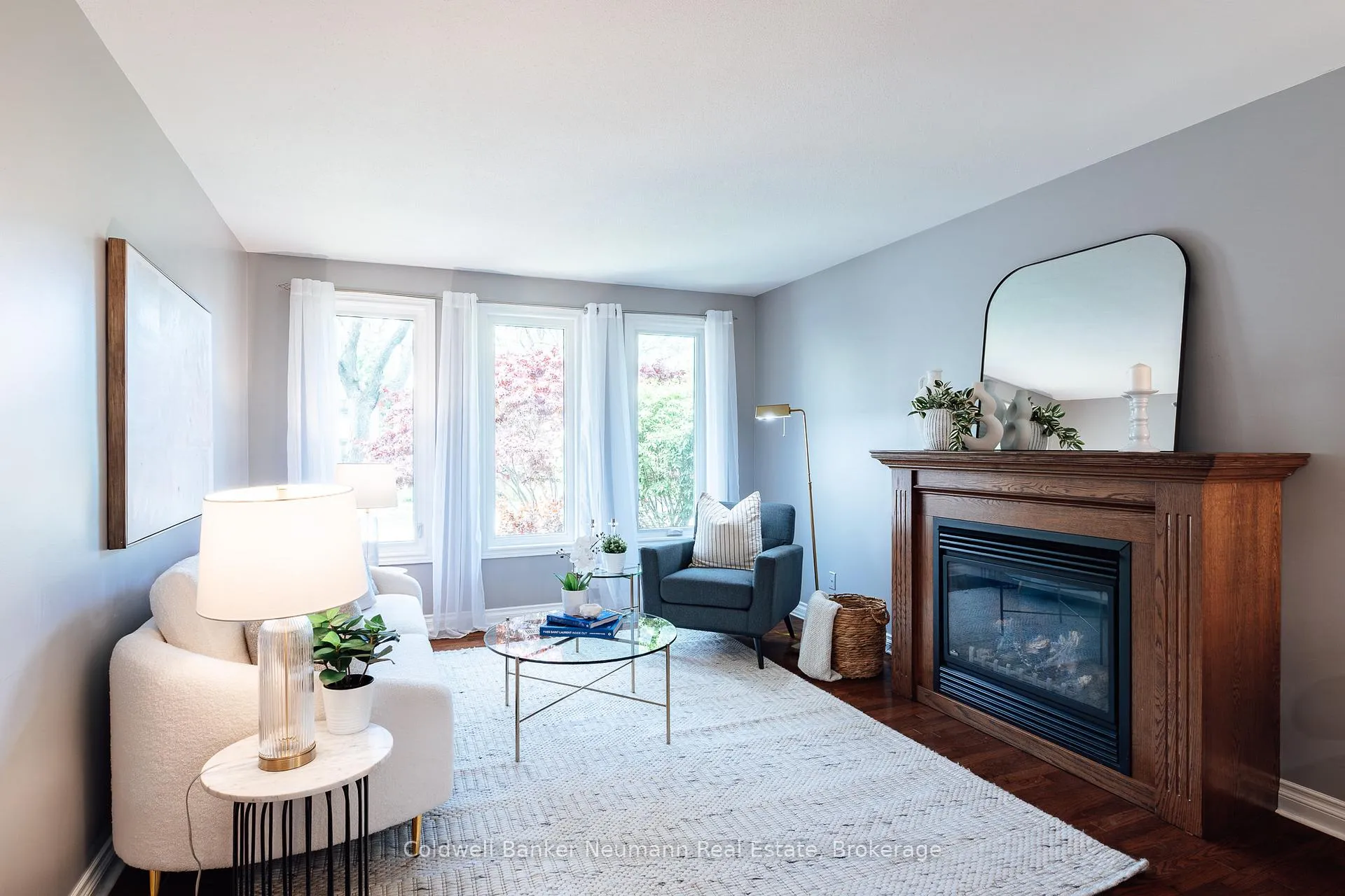 Photo 12 of 16 Suzanna Drive, Guelph, Willow West/Sugarbush/West Acres — HOMEH