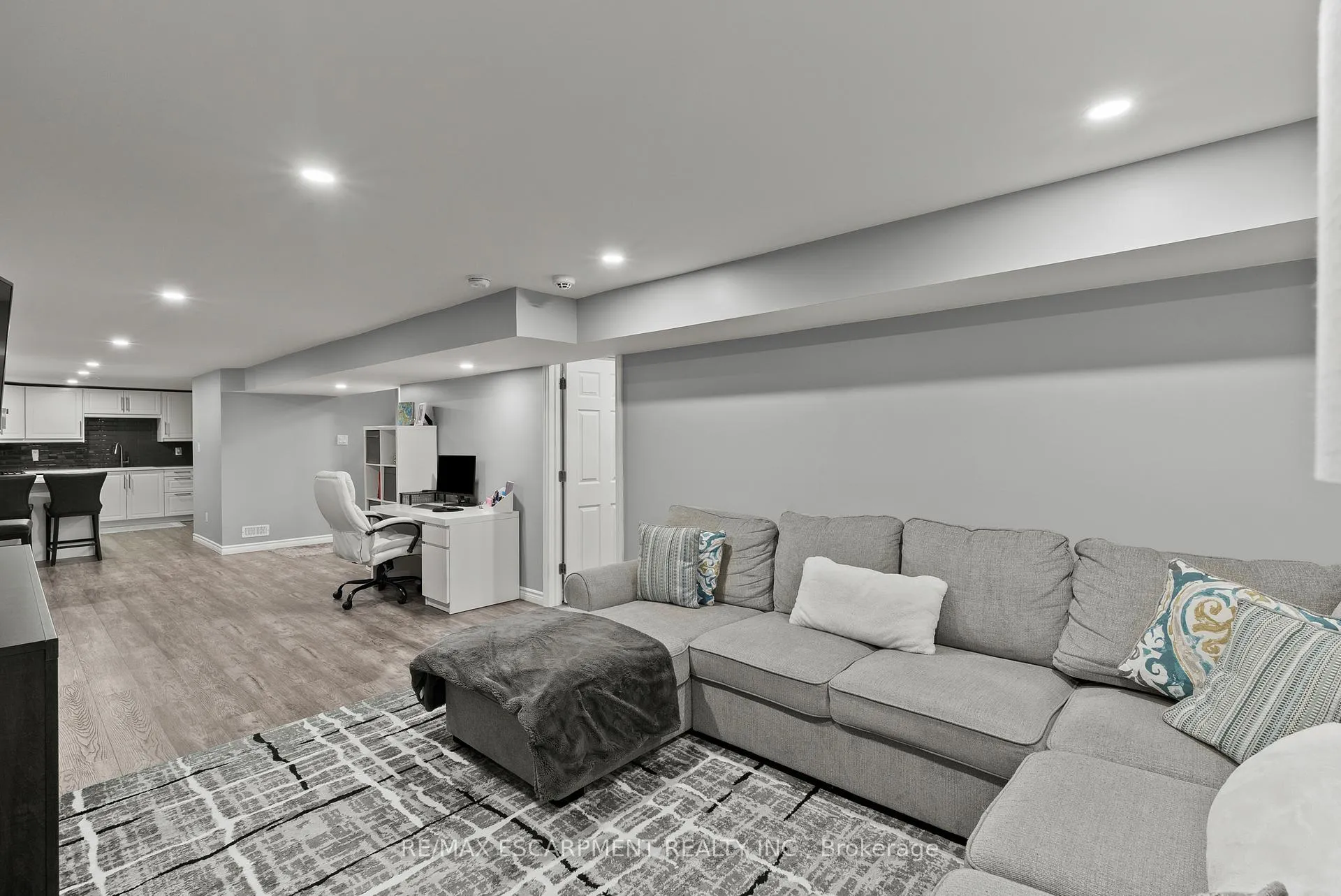 Photo 25 of 104 Fiona Crescent, Hamilton, Gourley — HOMEH