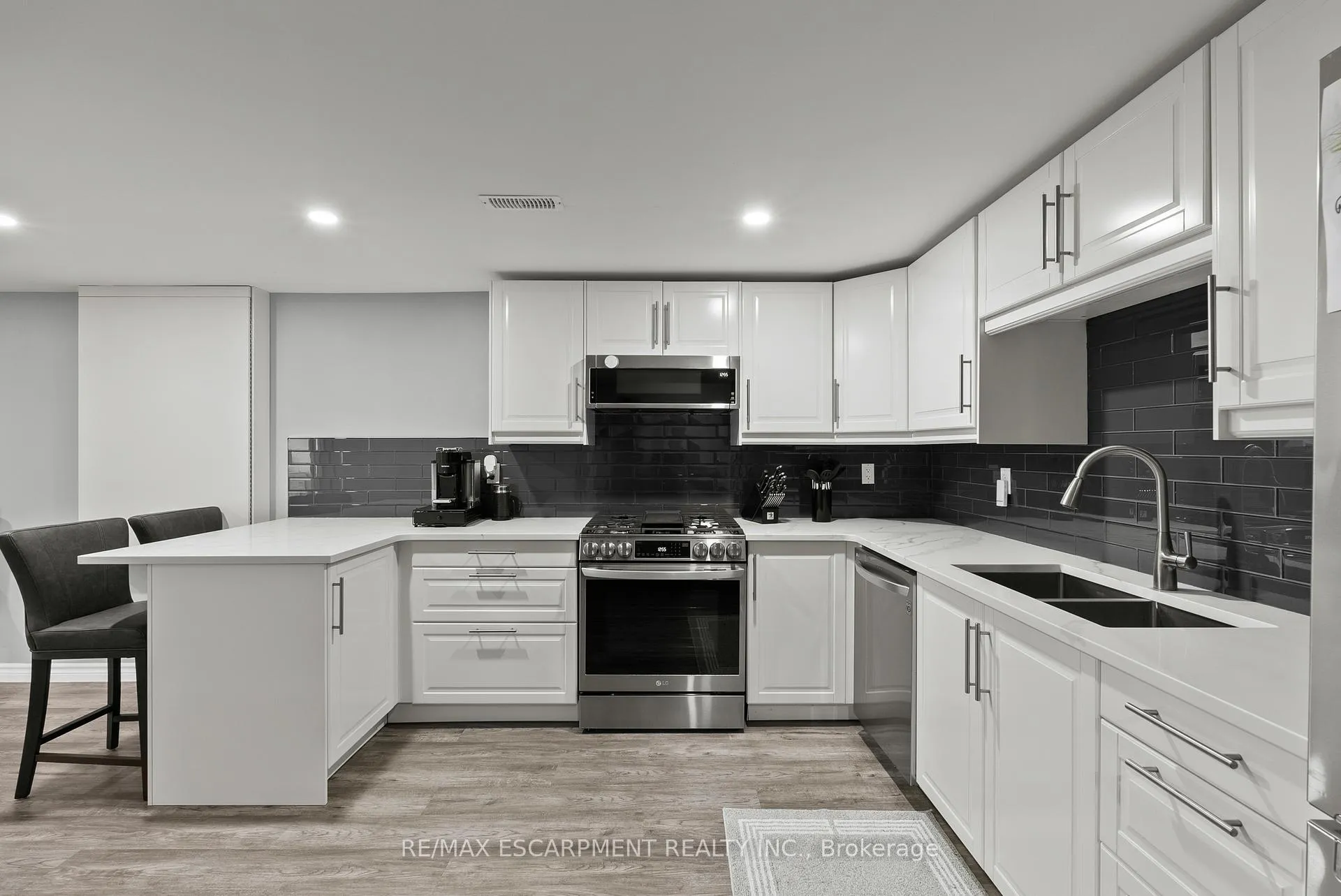 Photo 28 of 104 Fiona Crescent, Hamilton, Gourley — HOMEH