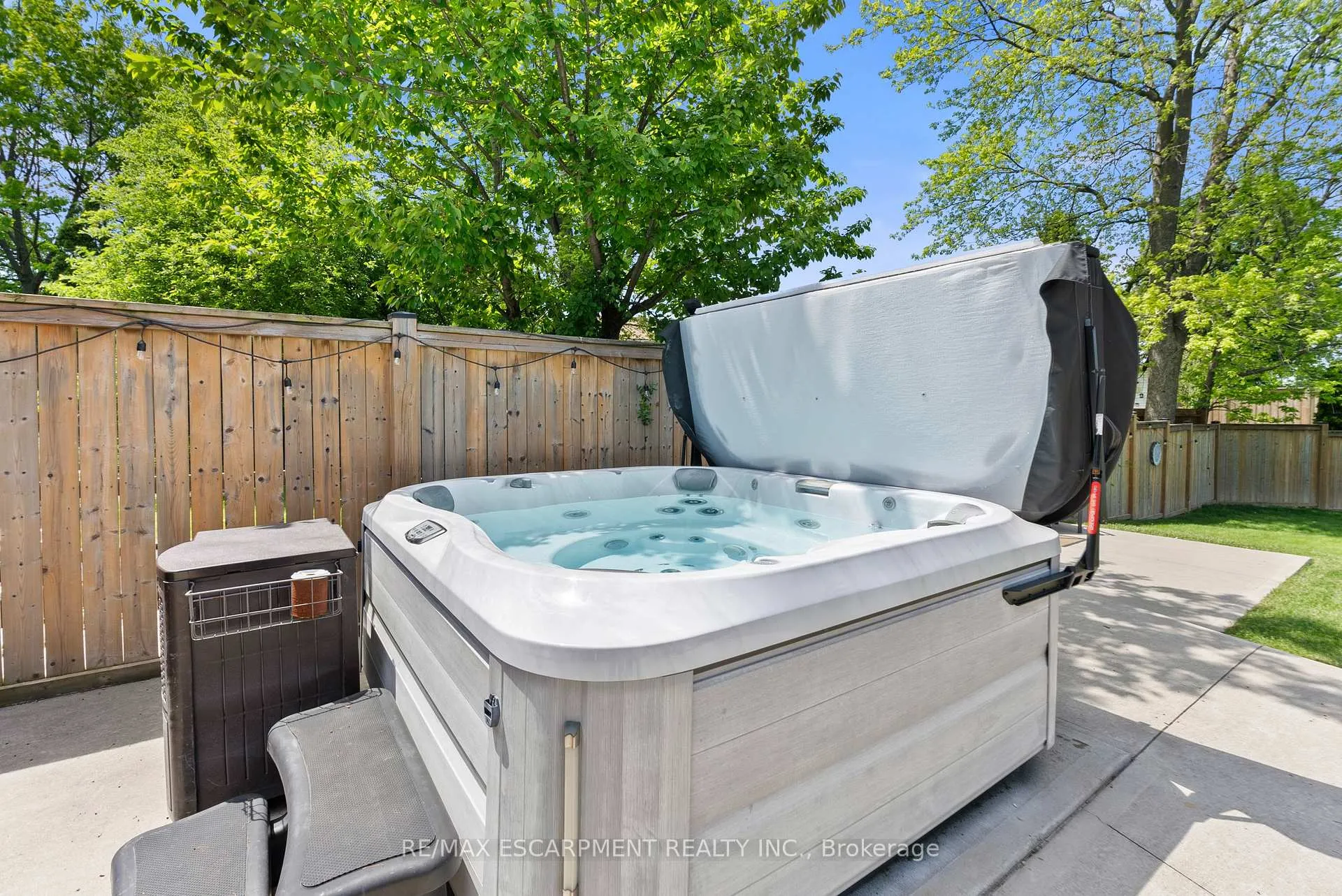 Photo 42 of 104 Fiona Crescent, Hamilton, Gourley — HOMEH