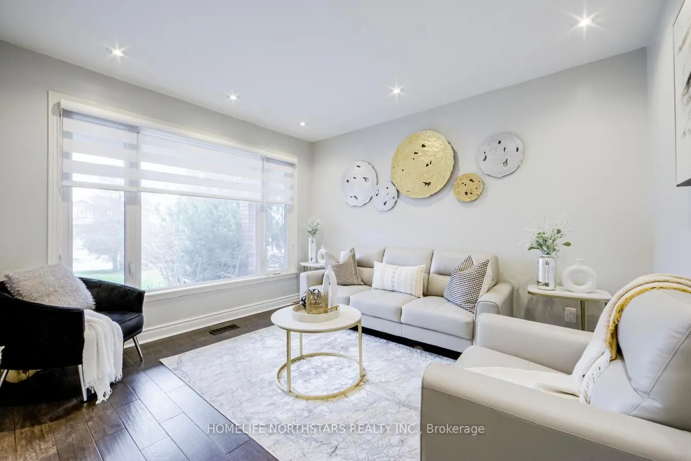 Photo 6 of 34 Nestor Crescent, Vaughan, East Woodbridge — HOMEH