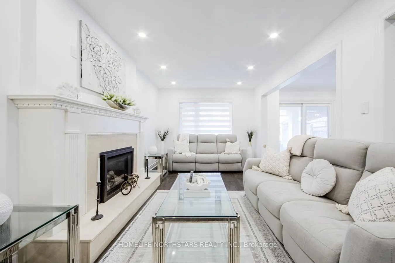Photo 9 of 34 Nestor Crescent, Vaughan, East Woodbridge — HOMEH
