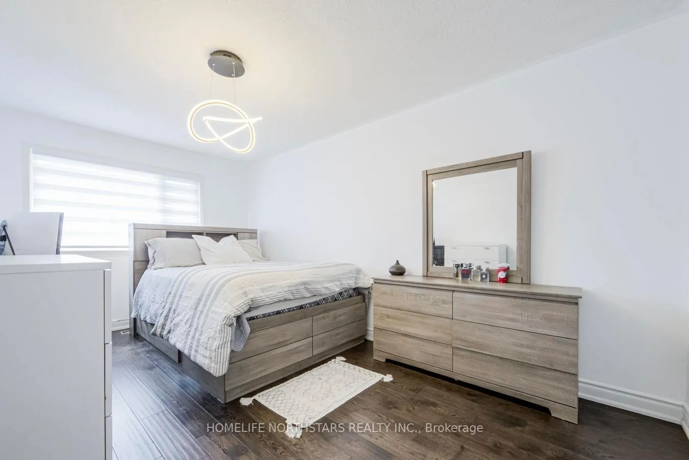 Photo 30 of 34 Nestor Crescent, Vaughan, East Woodbridge — HOMEH