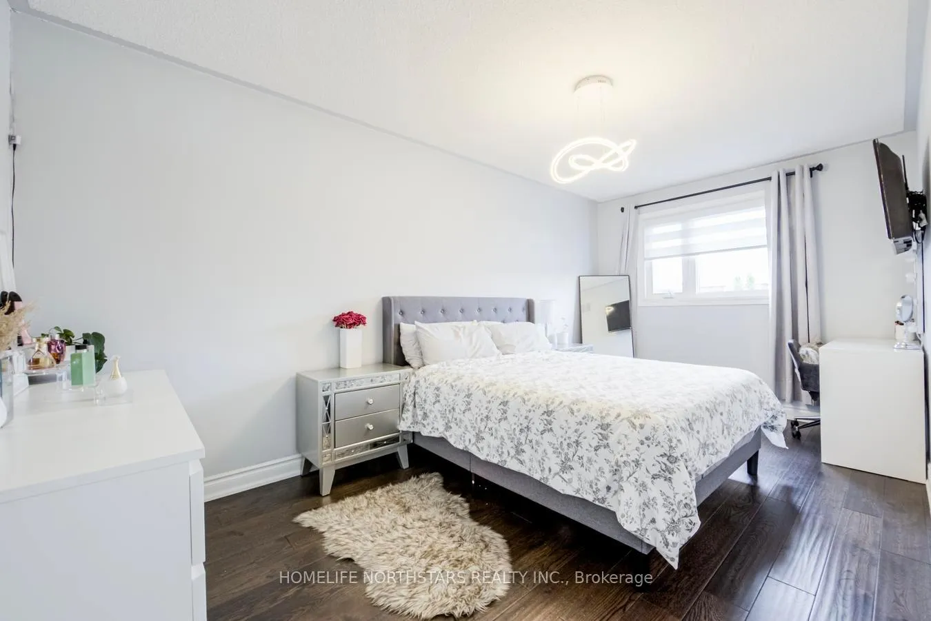 Photo 32 of 34 Nestor Crescent, Vaughan, East Woodbridge — HOMEH