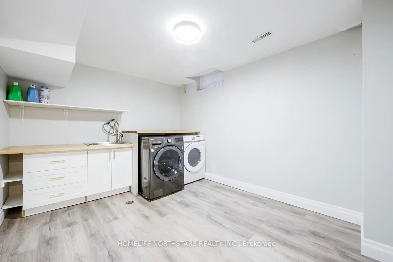 Photo 40 of 34 Nestor Crescent, Vaughan, East Woodbridge — HOMEH