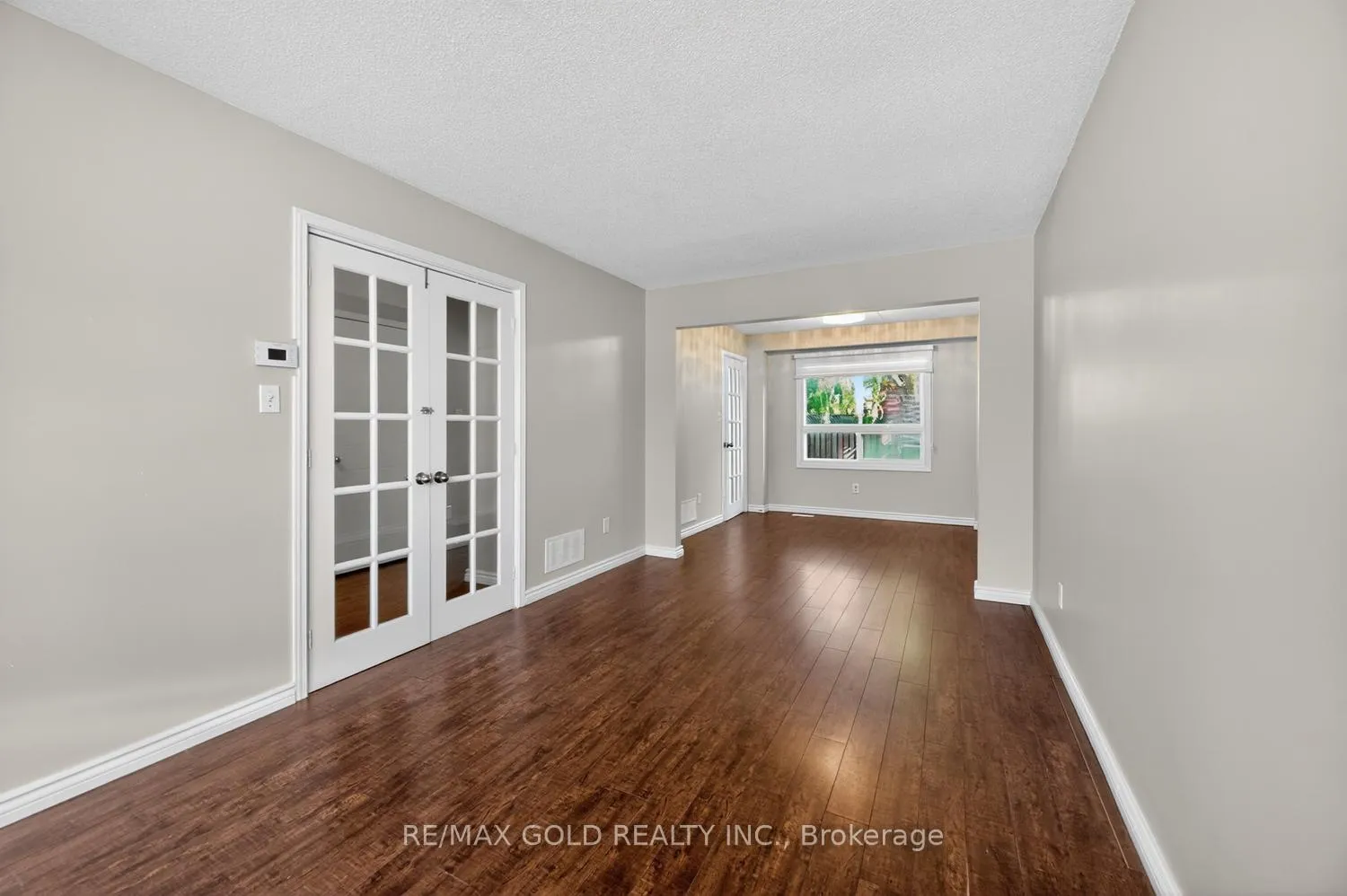 Photo 11 of 5 Ravenswood Drive, Brampton, Fletcher's Creek South — HOMEH