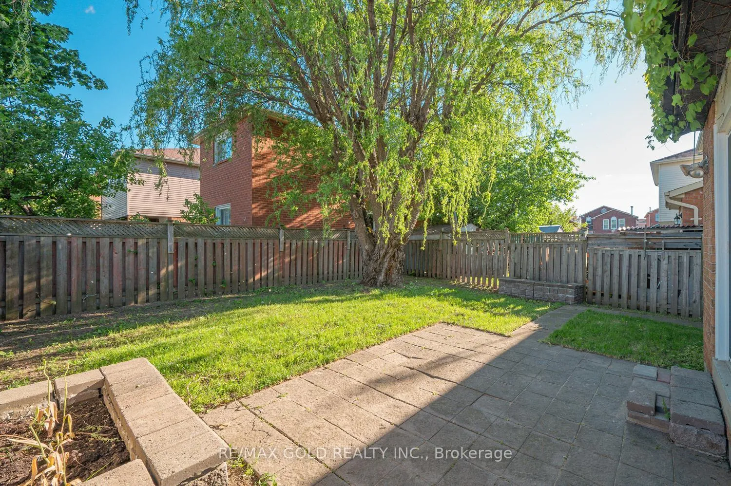 Photo 37 of 5 Ravenswood Drive, Brampton, Fletcher's Creek South — HOMEH