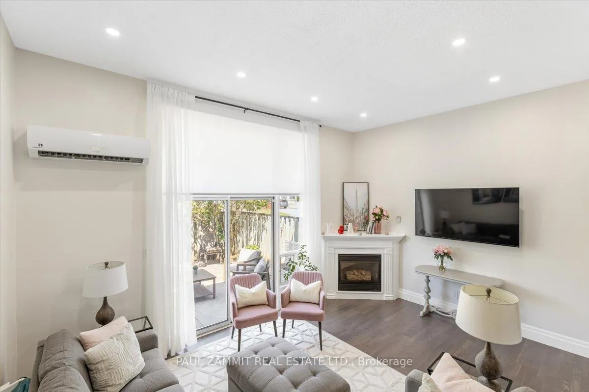 Photo 7 of Unit 54, 141 Clark Avenue, Markham, Thornhill — HOMEH