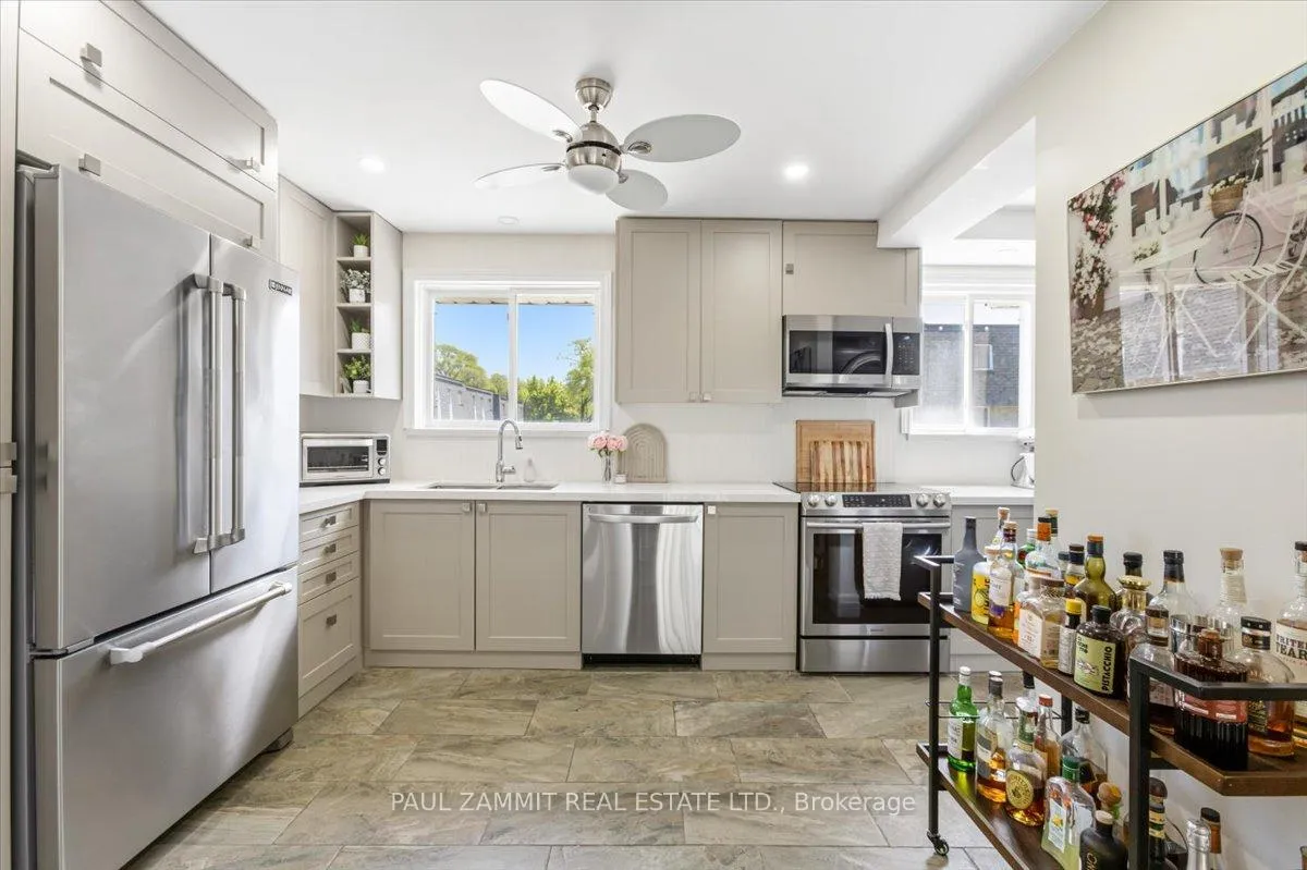 Photo 13 of Unit 54, 141 Clark Avenue, Markham, Thornhill — HOMEH