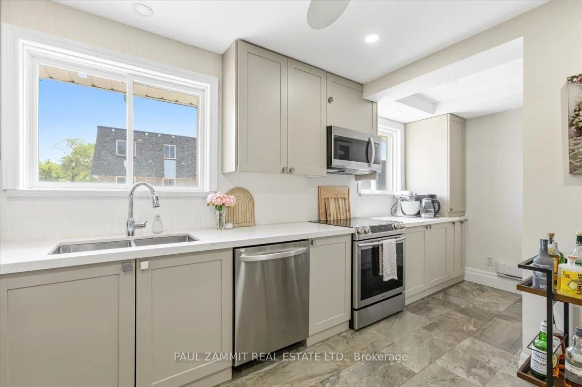 Photo 14 of Unit 54, 141 Clark Avenue, Markham, Thornhill — HOMEH