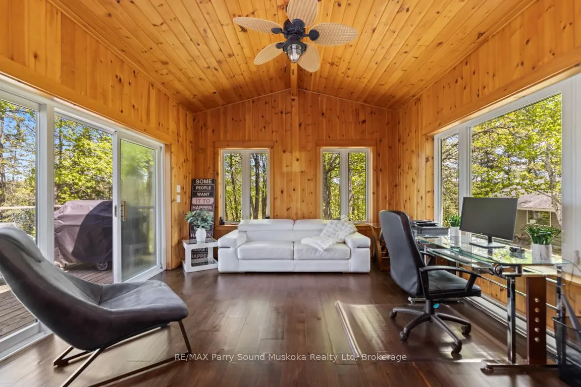 Photo 26 of 48 White Birch Drive, Seguin — HOMEH