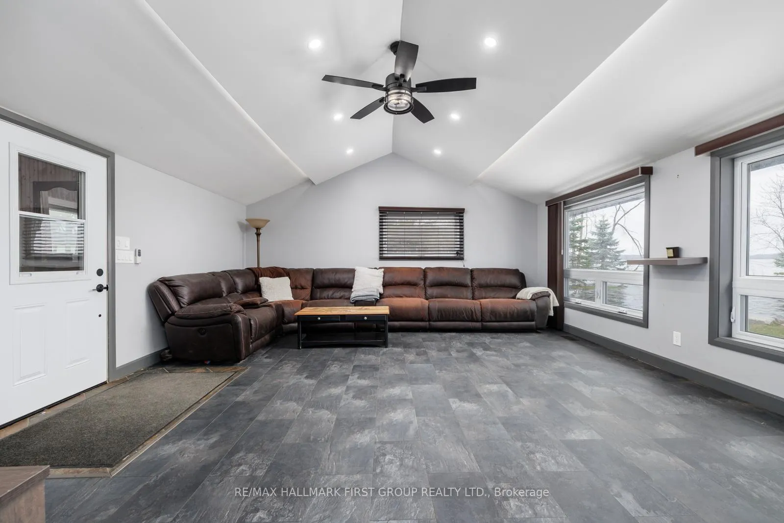 Photo 6 of 6386 Bluebird Street, Ramara, Rural Ramara — HOMEH