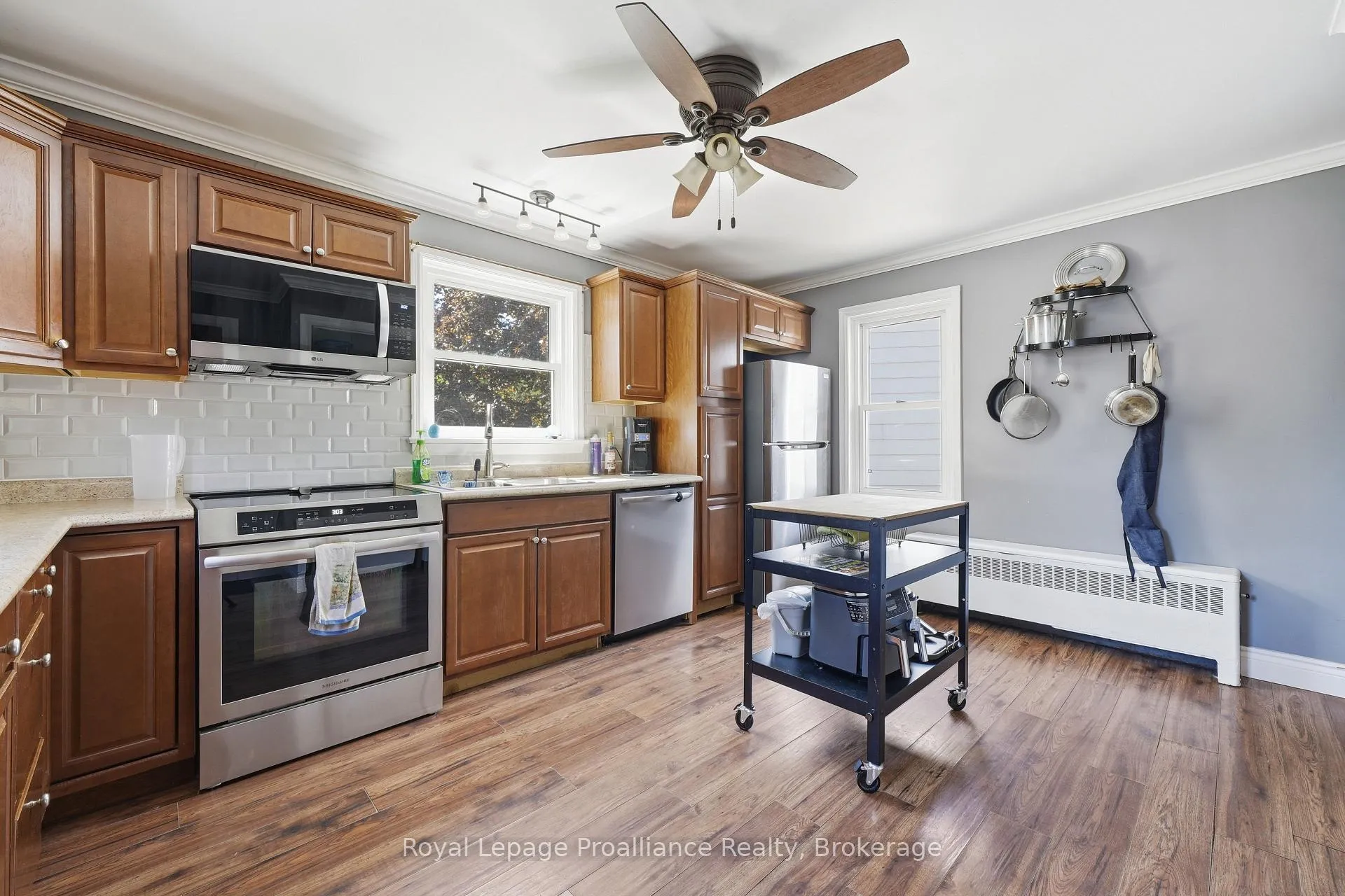 Photo 18 of 142 West Street, Quinte West, Trenton Ward — HOMEH