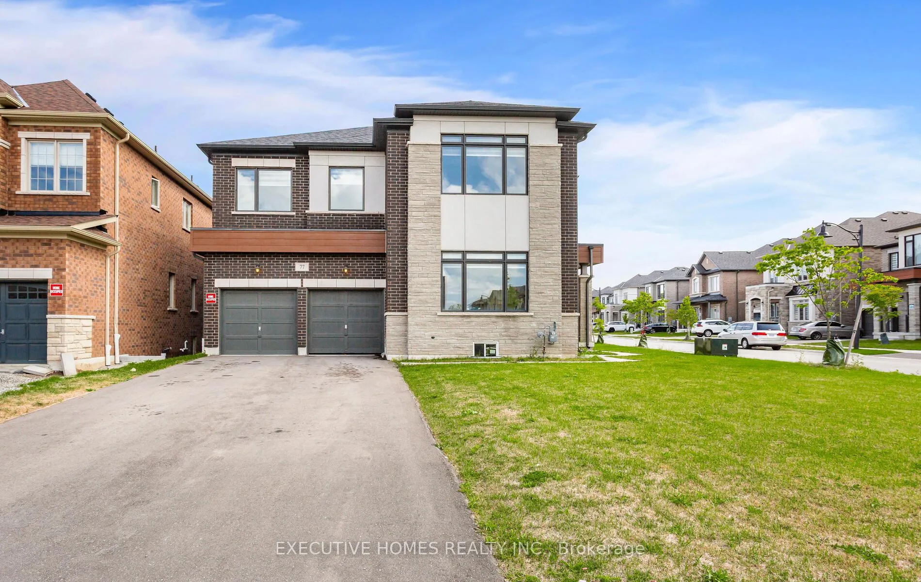 Photo 3 of 77 Pond View Gate, Hamilton, Waterdown — HOMEH
