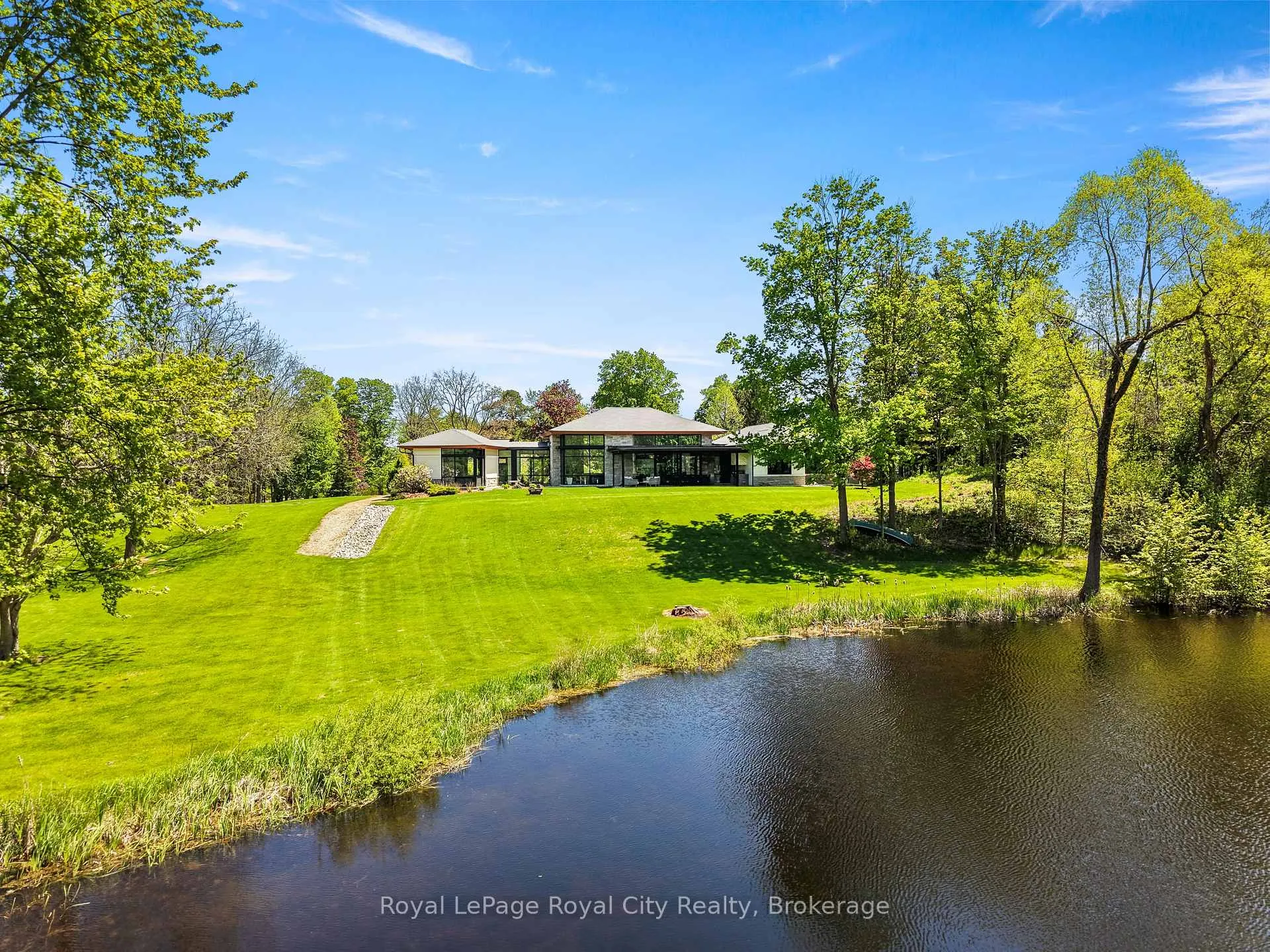 Photo 43 of 164 Hume Road, Puslinch, Rural Puslinch East — HOMEH