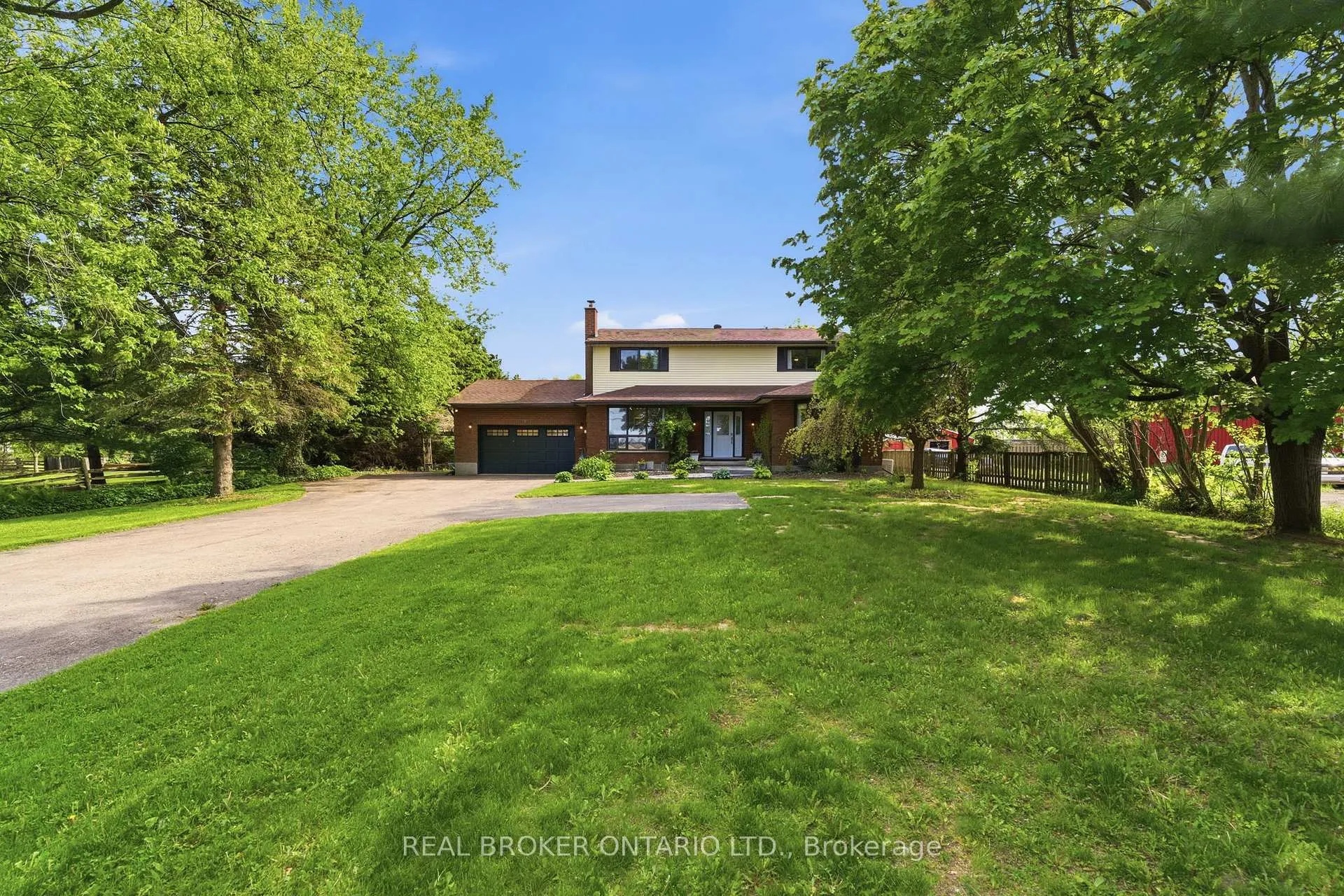 Photo 2 of 9717 Dickenson Road W, Hamilton, Mount Hope — HOMEH
