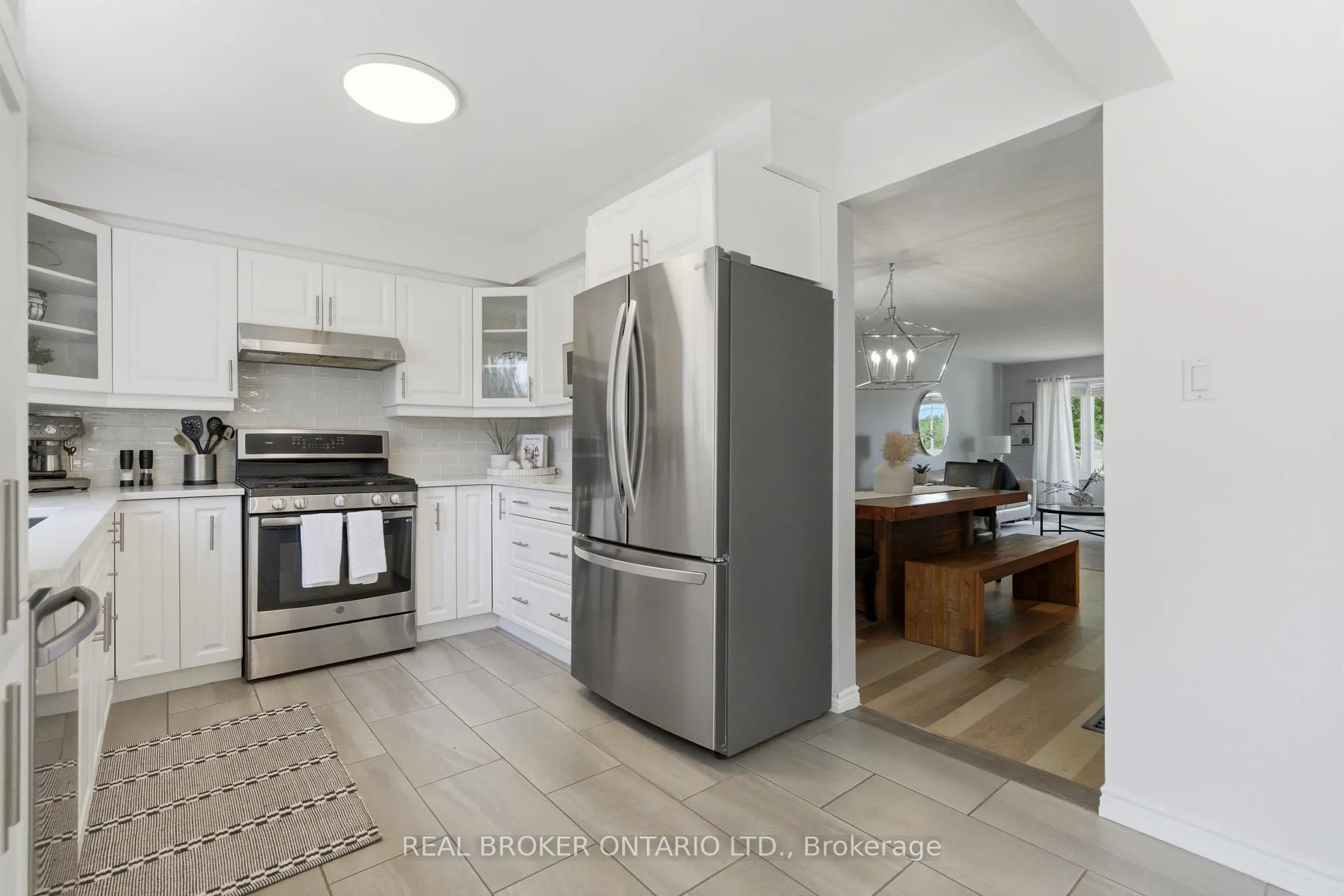 Photo 22 of 9717 Dickenson Road W, Hamilton, Mount Hope — HOMEH