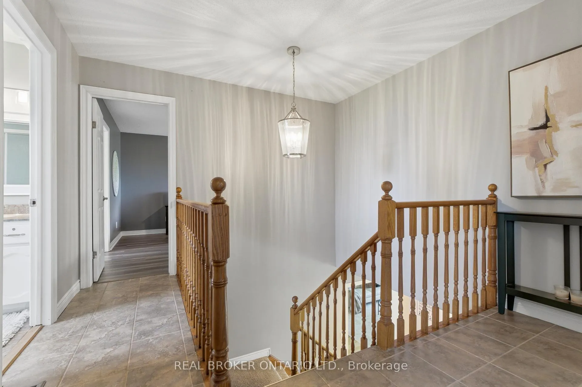 Photo 24 of 9717 Dickenson Road W, Hamilton, Mount Hope — HOMEH