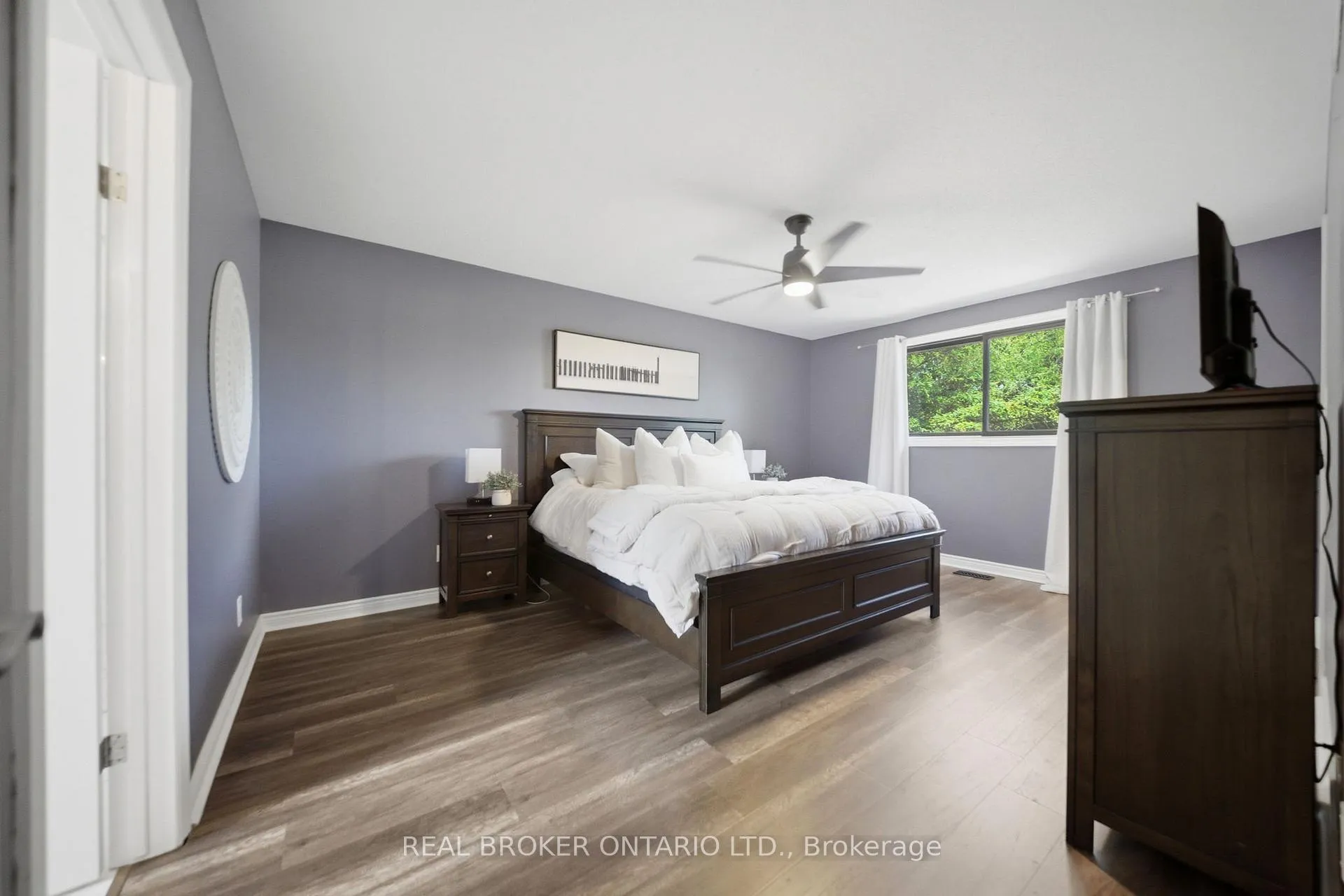 Photo 25 of 9717 Dickenson Road W, Hamilton, Mount Hope — HOMEH