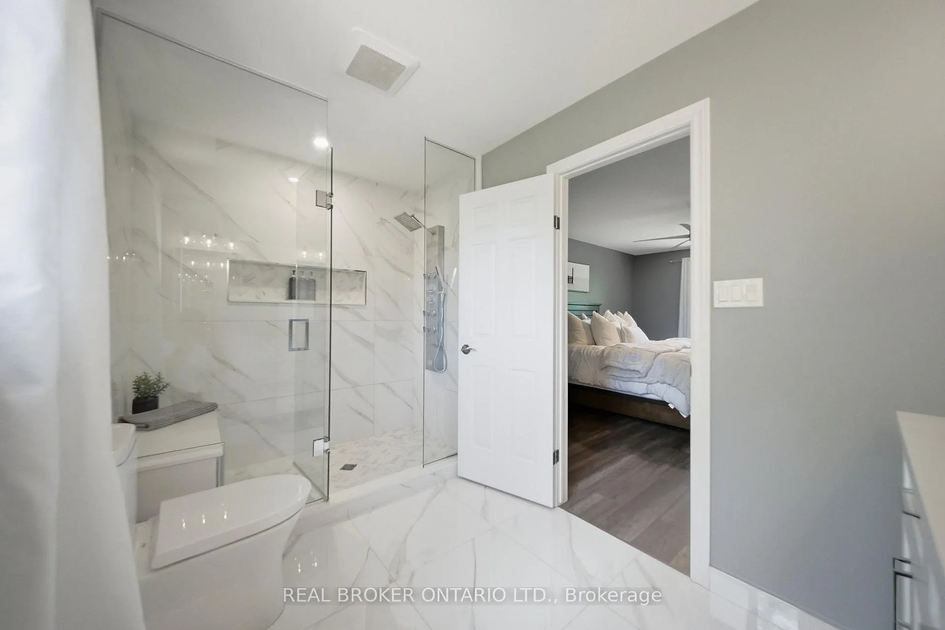 Photo 30 of 9717 Dickenson Road W, Hamilton, Mount Hope — HOMEH
