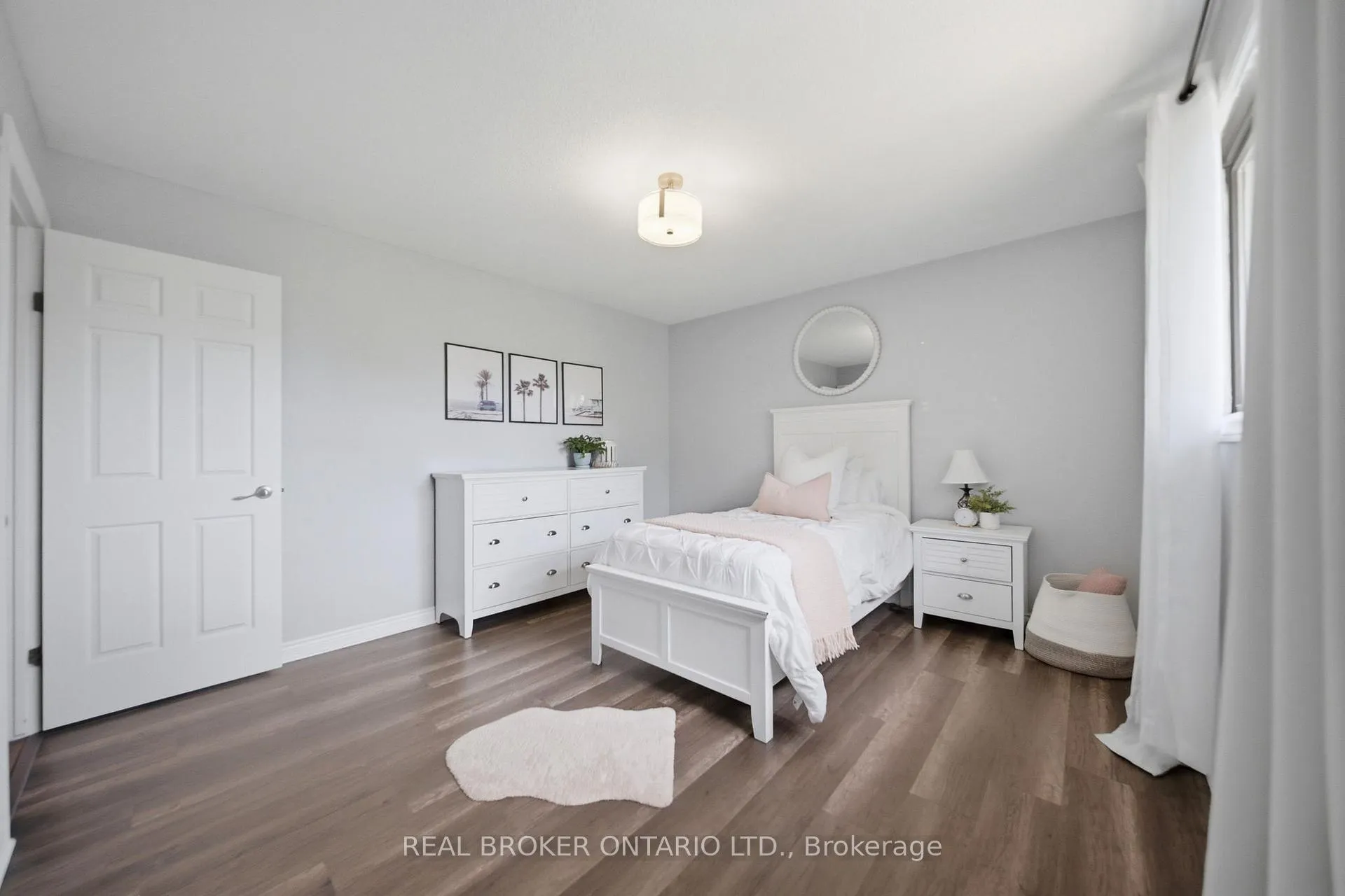 Photo 34 of 9717 Dickenson Road W, Hamilton, Mount Hope — HOMEH
