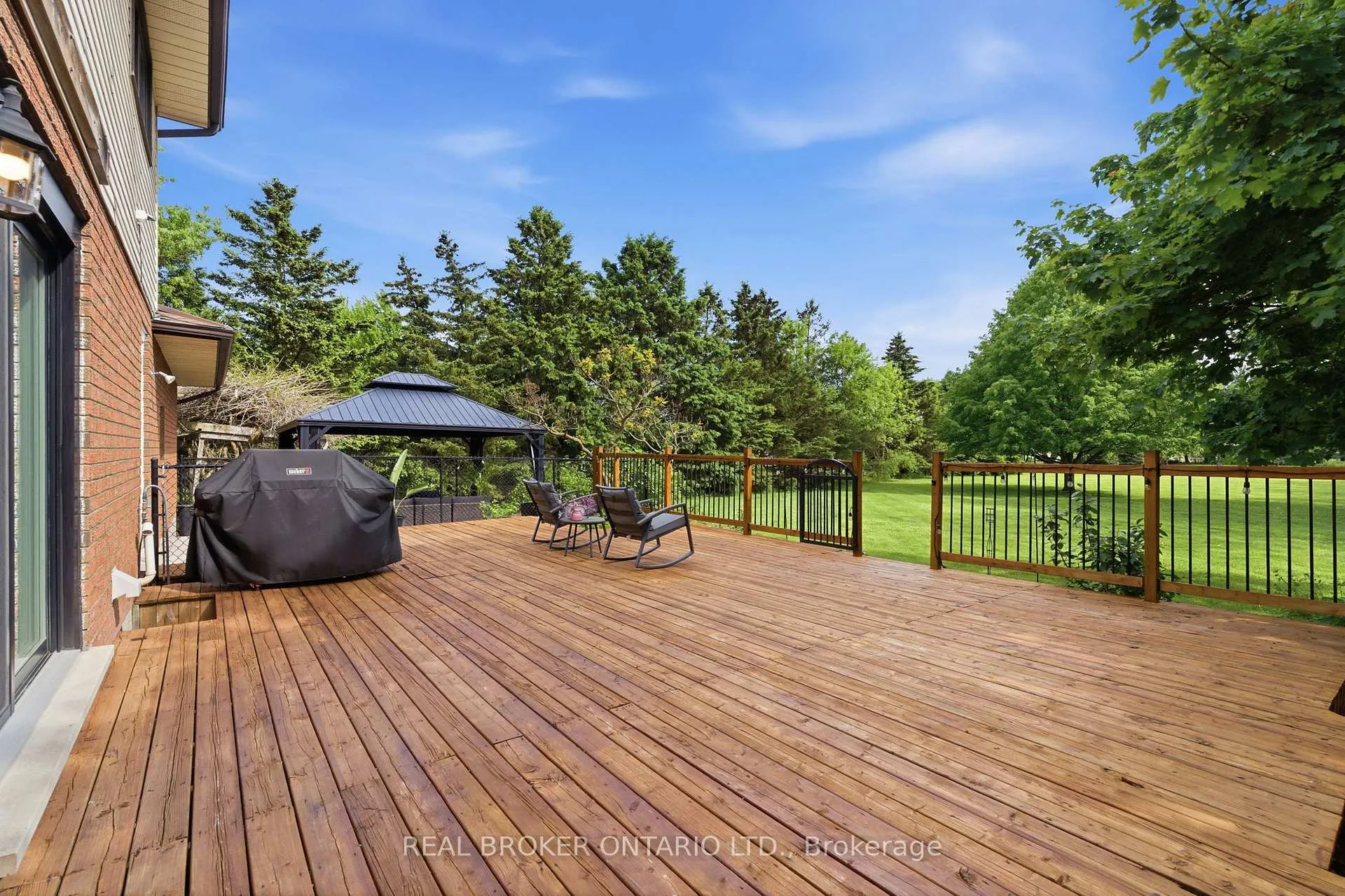 Photo 45 of 9717 Dickenson Road W, Hamilton, Mount Hope — HOMEH