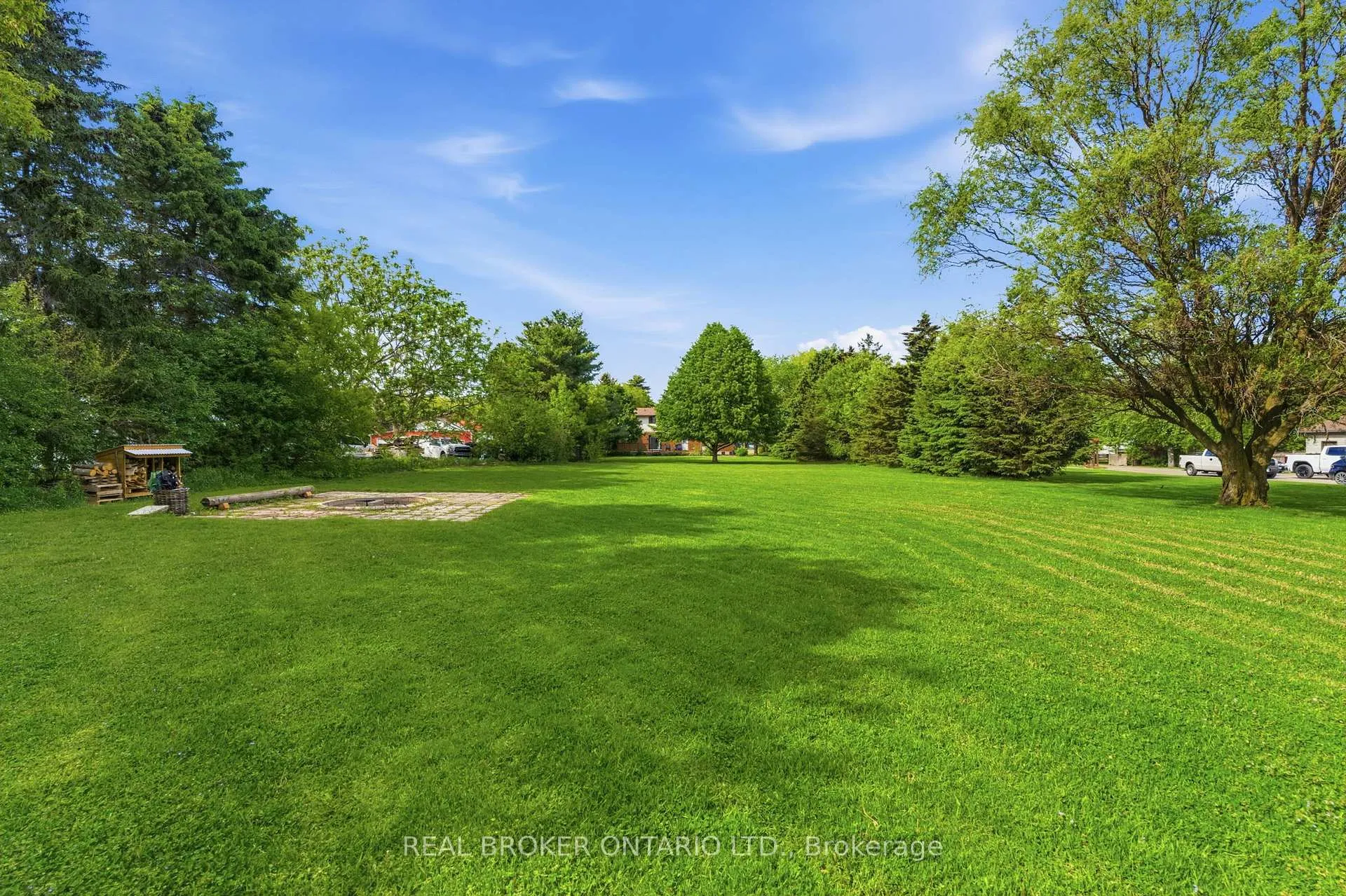 Photo 47 of 9717 Dickenson Road W, Hamilton, Mount Hope — HOMEH