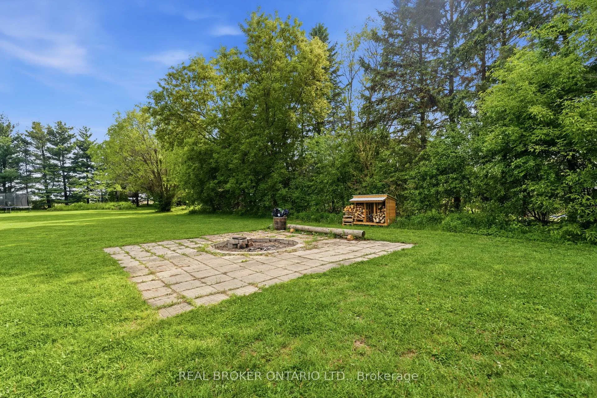 Photo 48 of 9717 Dickenson Road W, Hamilton, Mount Hope — HOMEH