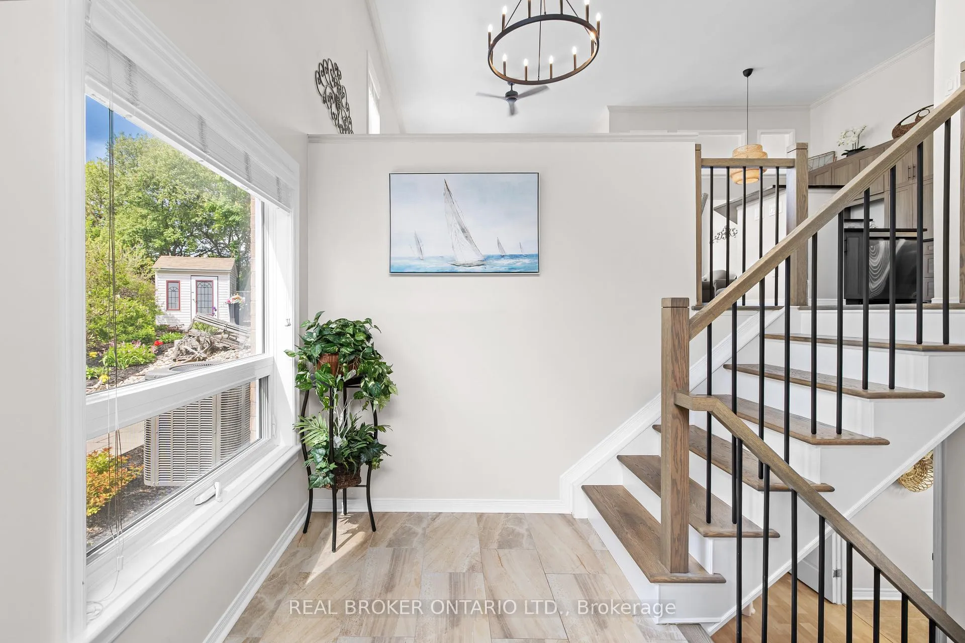 Photo 6 of 124 Macassa Circle, Ottawa, Kanata - Kanata Lakes/Heritage Hills — HOMEH