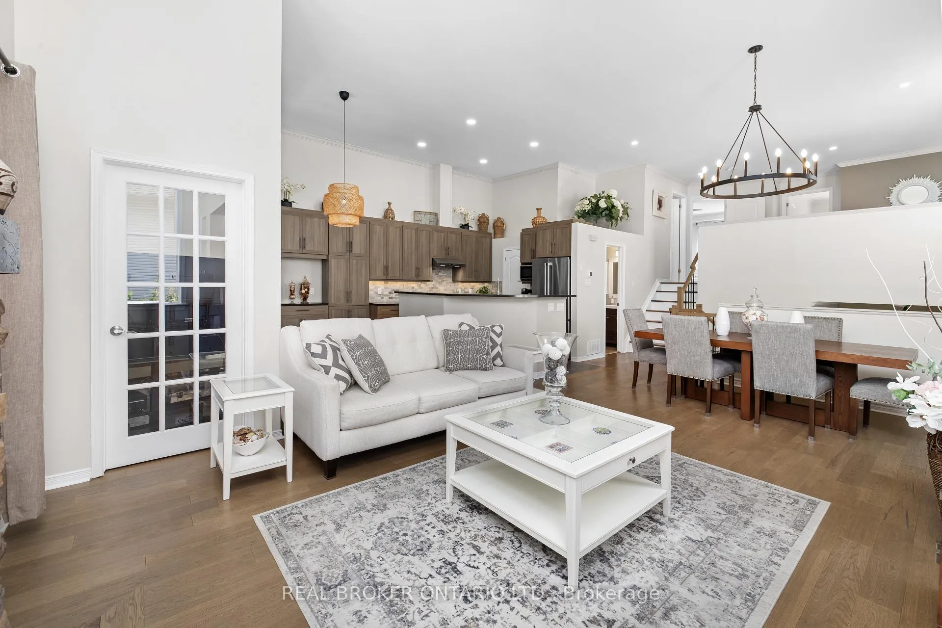 Photo 13 of 124 Macassa Circle, Ottawa, Kanata - Kanata Lakes/Heritage Hills — HOMEH